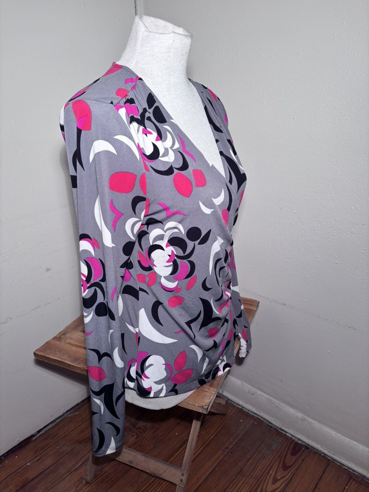 Kenneth Cole Kenneth Cole Printed Wrap Blouse Size S / US 4 / IT 40 - 4 Thumbnail