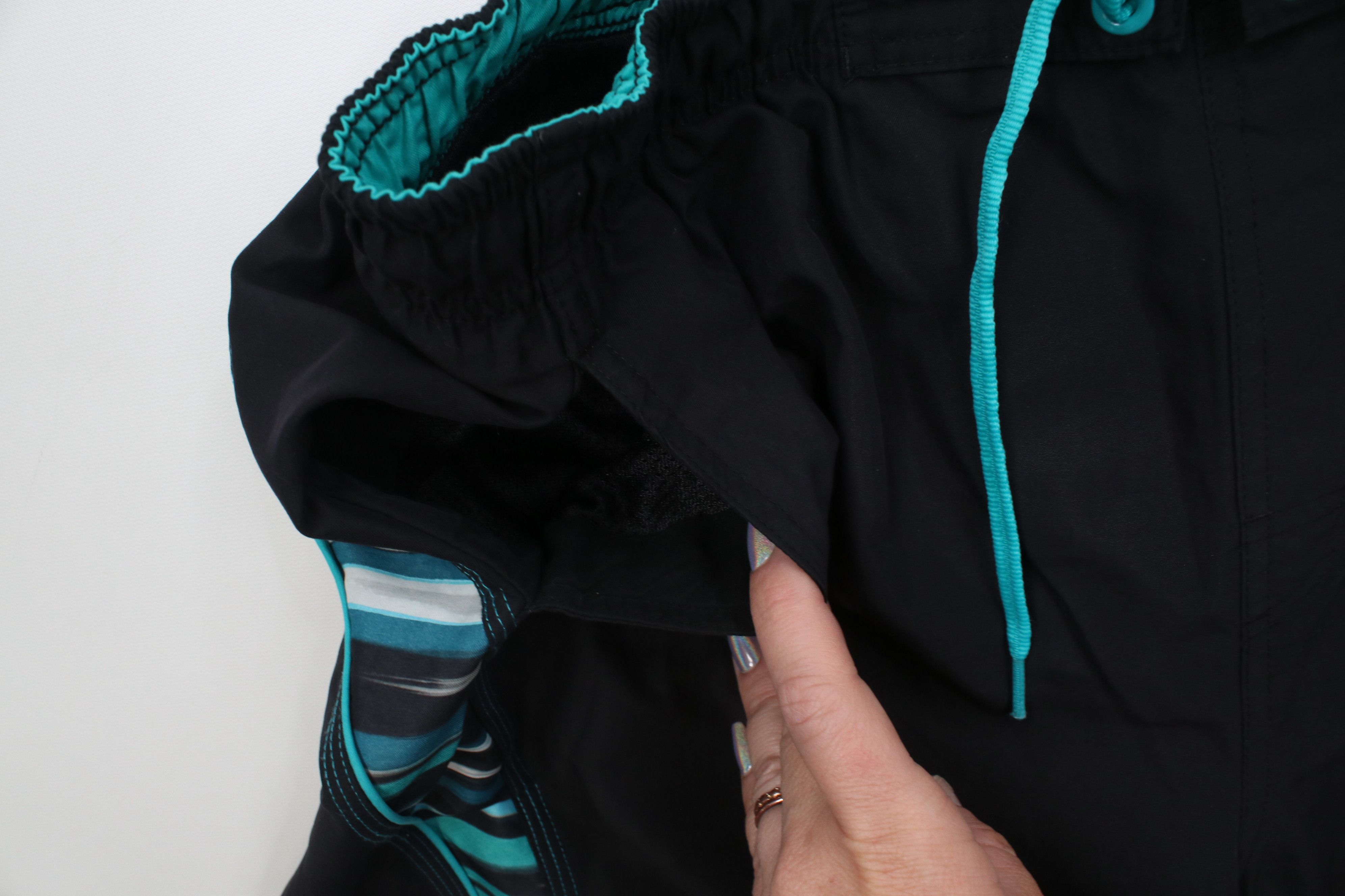 Nike Vintage Y2K Nike Scott Mini Swoosh Lined Shorts Swim Trunks Size US 34 / EU 50 - 6 Thumbnail