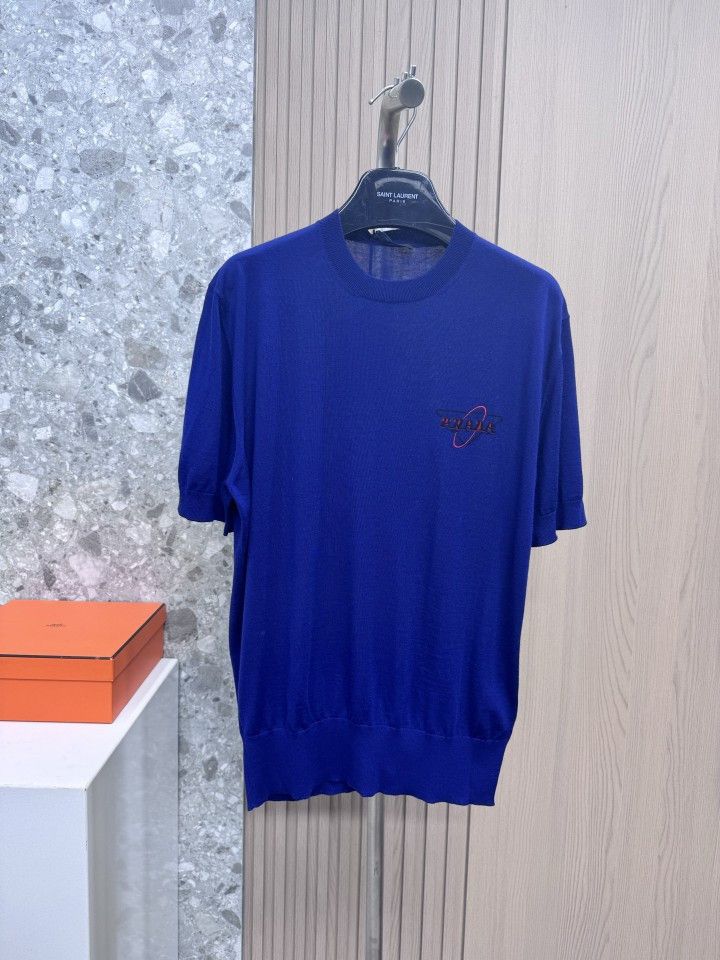 Prada Prada Logo Embroidered Knit T-Shirt Size 48 Size US M / EU 48-50 / 2 - 1 Thumbnail
