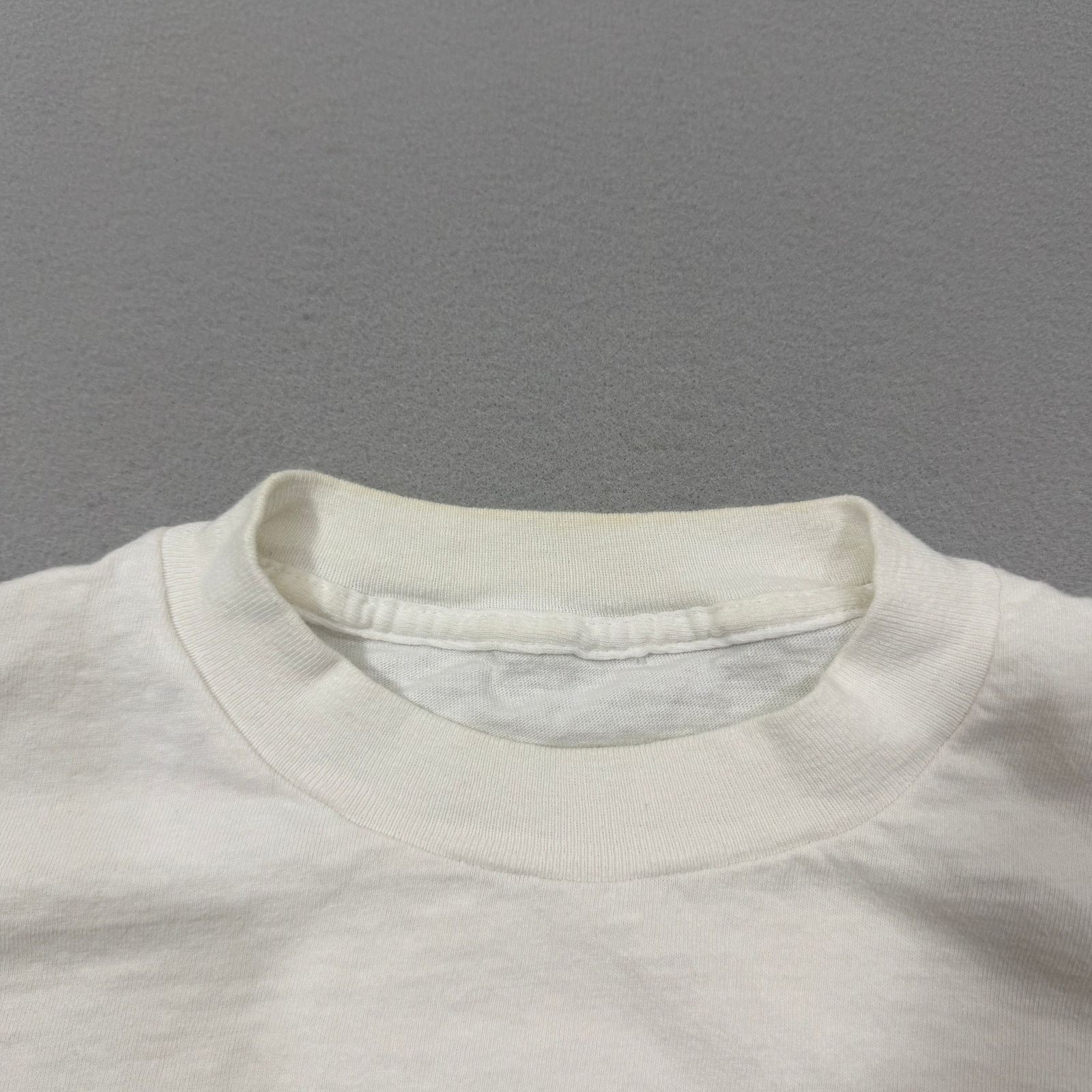 Vintage Vintage Hard Rock Cafe Orlando Men's Medium White 90s Size US M / EU 48-50 / 2 - 5 Thumbnail