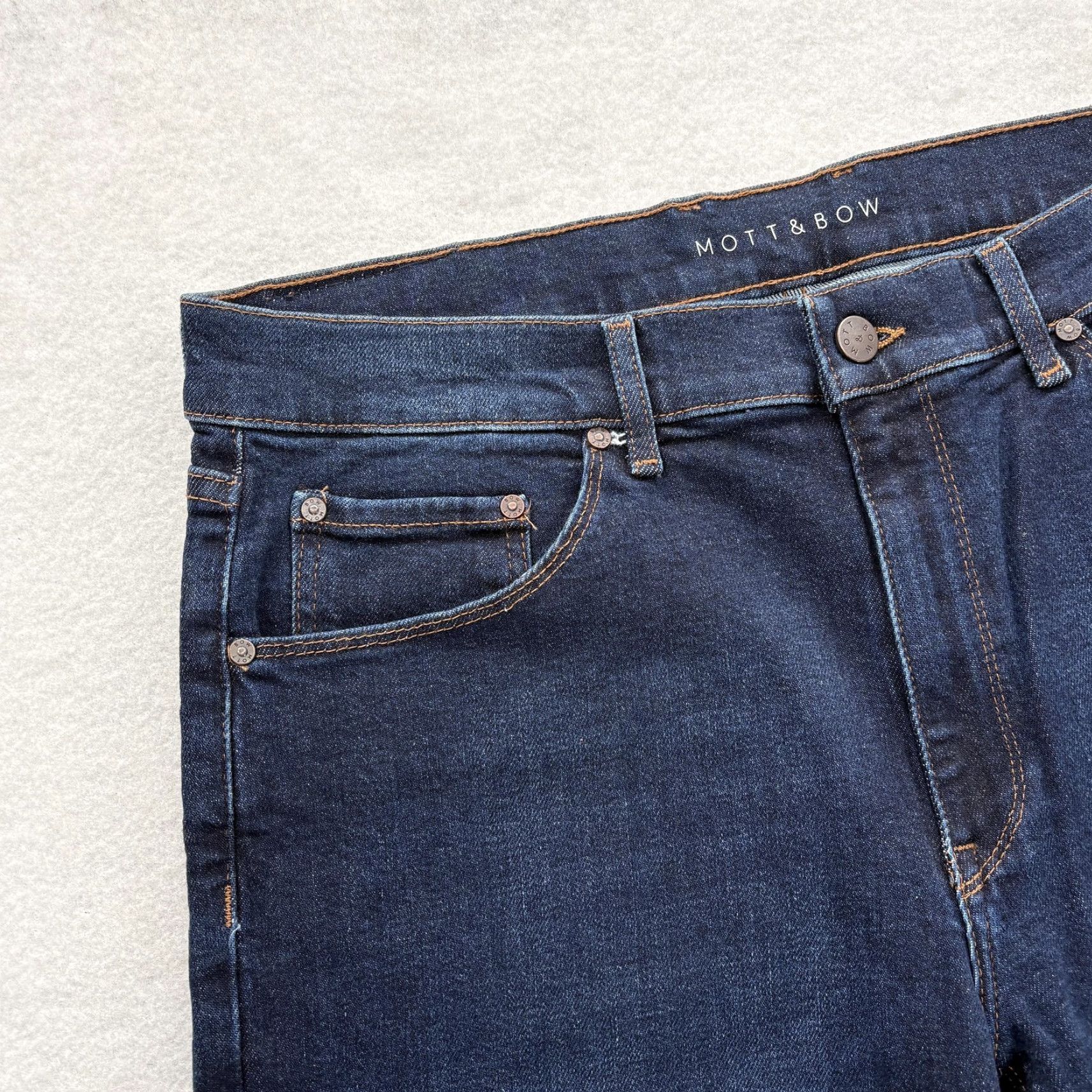 Mott & Bow Mott & Bow Jeans Slim Mens 35x34 Blue Dark Wash Denim Pants Slim Stretch Cotton Blend Pockets Zip 35 Inseam Straight Size US 35 - 3 Thumbnail