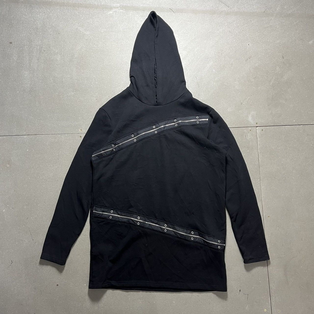 Le Grande Bleu (L.G.B.) Killstar Black Zip Detail Hoodie Gothic Size US XL / EU 56 / 4 - 1 Thumbnail