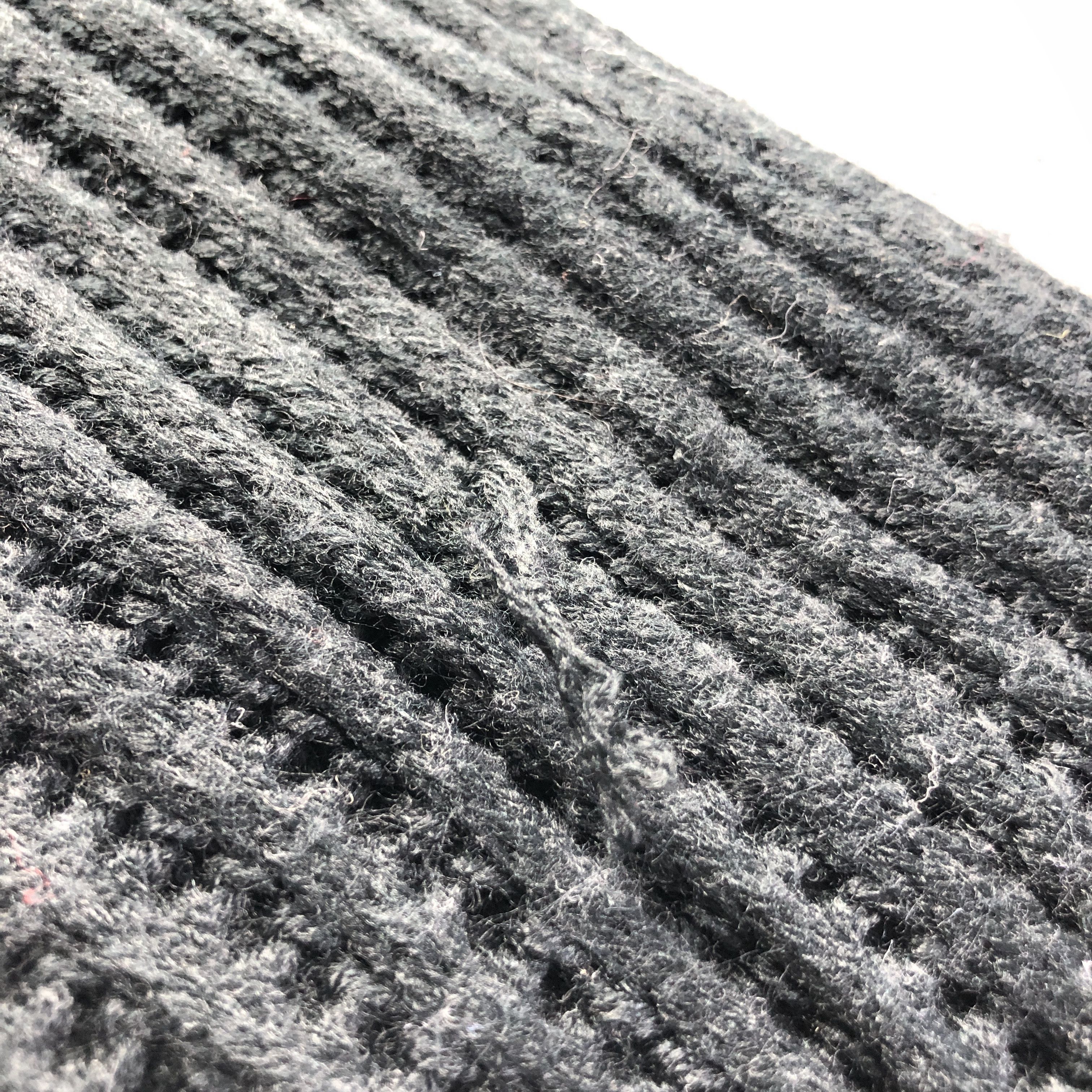 Yohji Yamamoto Yohji Yamamoto Knit Ribbed Scarf Muffler V2643 Size ONE SIZE - 8 Thumbnail