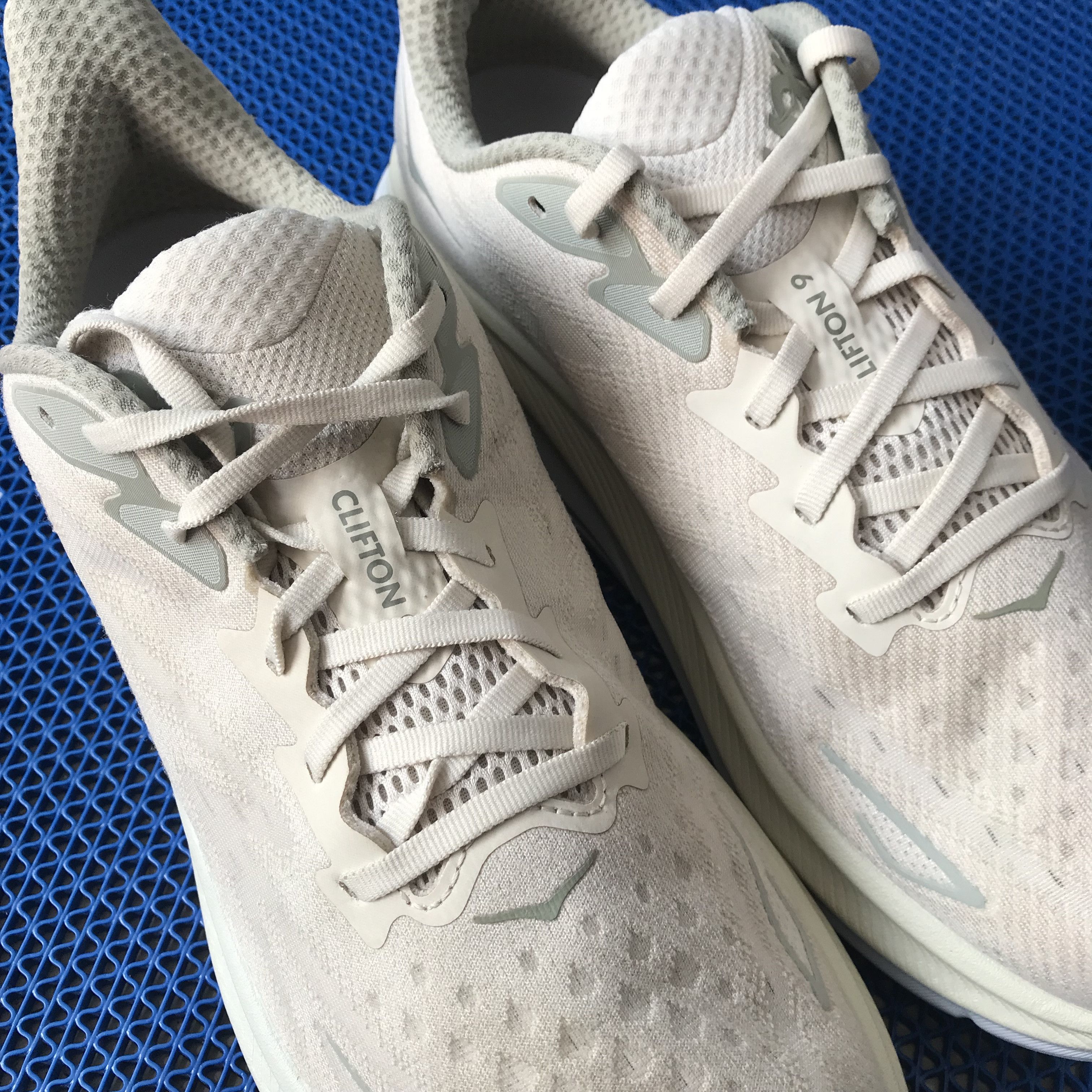 Hoka Hoka Clifton 9/H run running Tennis padel jogging shoes Size US 12 / EU 45 - 12 Thumbnail