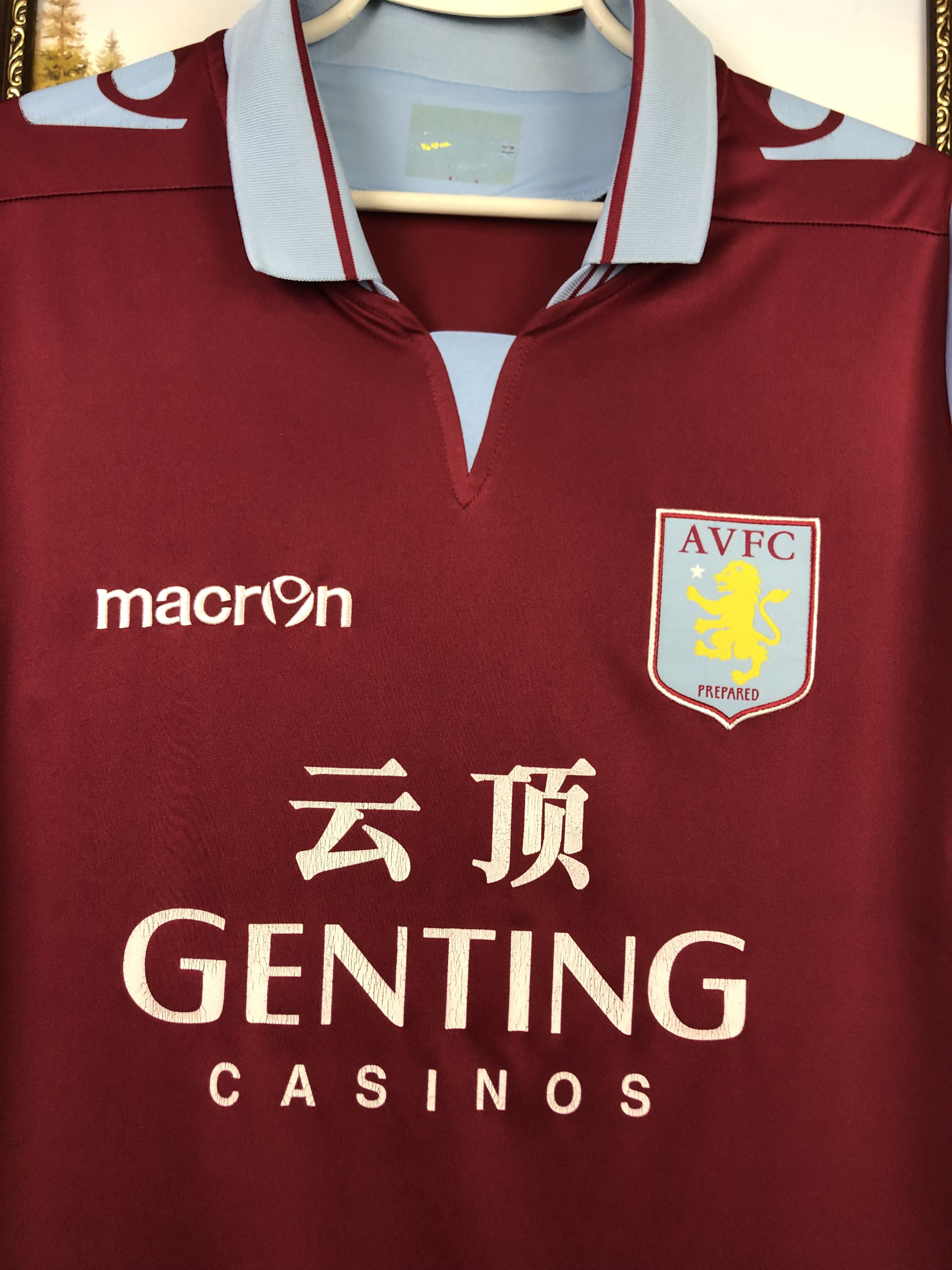 Vintage Aston Villa football shirt 2012 Soccer Long Sleeve Jersey Size US L / EU 52-54 / 3 - 3 Thumbnail