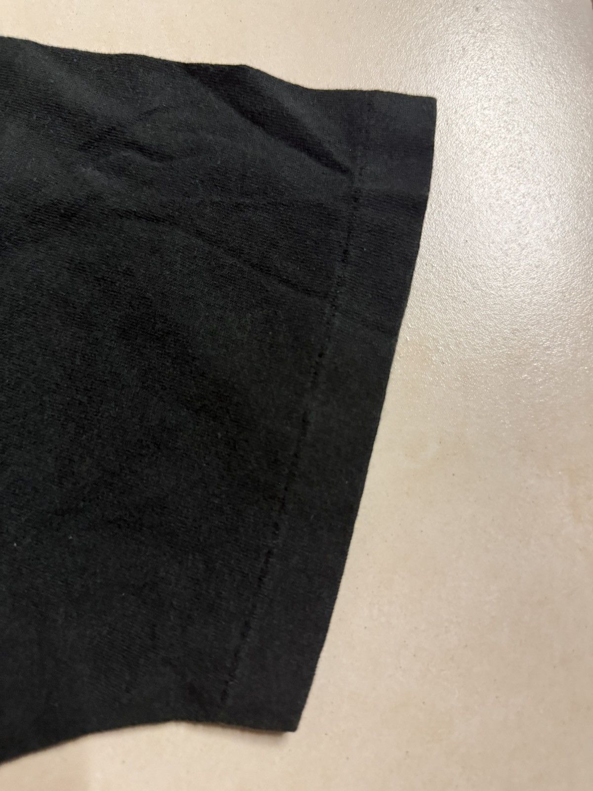 Vintage Vintage 90s Black Pocket Tee Single Stitch Size US L / EU 52-54 / 3 - 3 Thumbnail