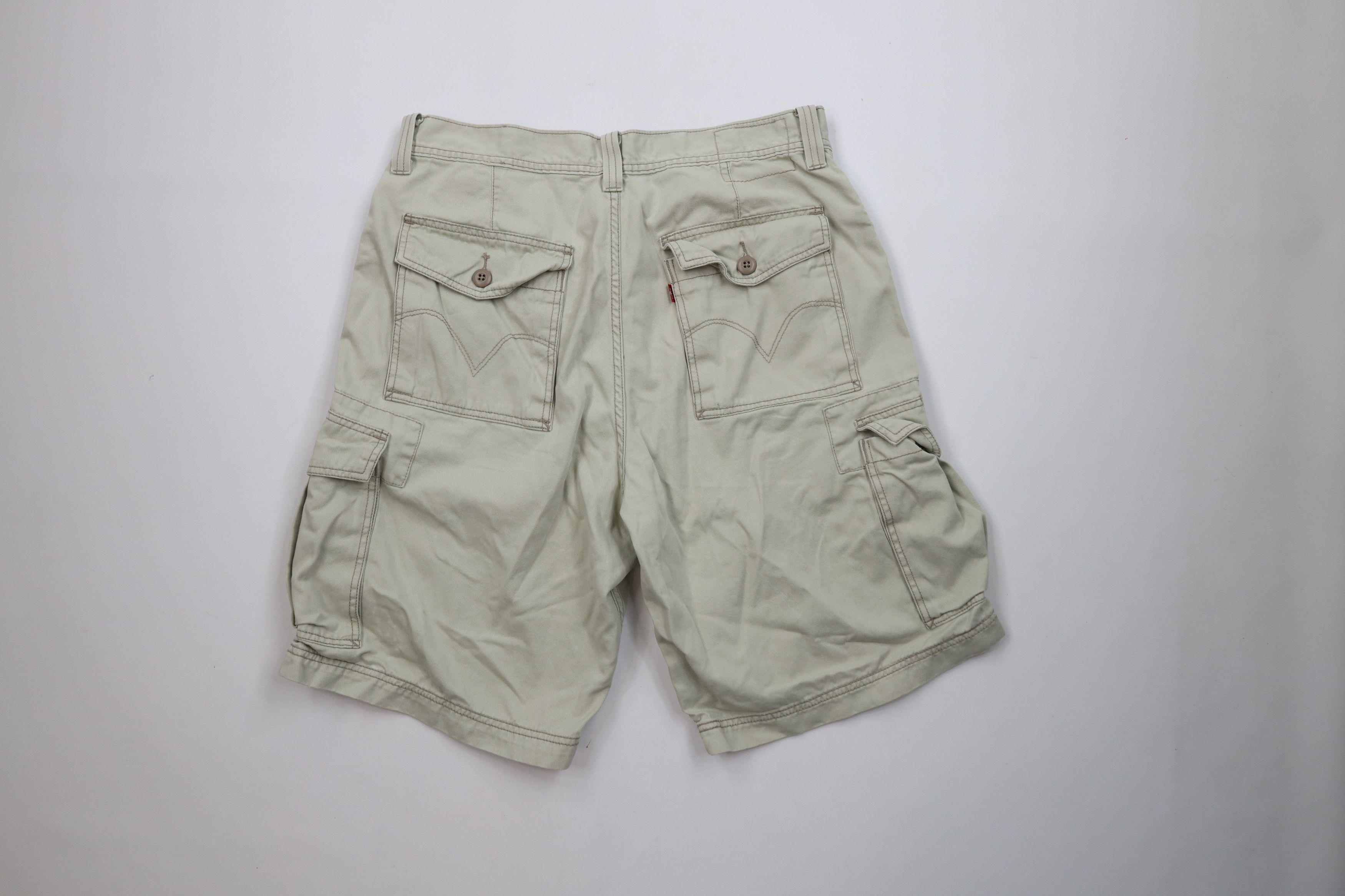 Levi's Vintage Y2K 2006 Levis Baggy Fit Cargo Shorts Beige Cotton Size US 36 / EU 52 - 12 Thumbnail