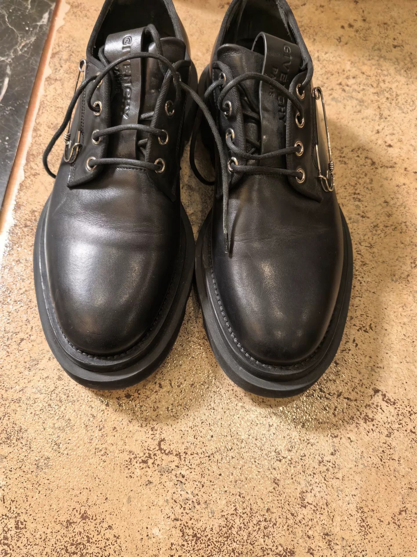 Givenchy Givenchy Black Lambskin Thick-Sole Derby Size US 6 / EU 39 - 1 Thumbnail