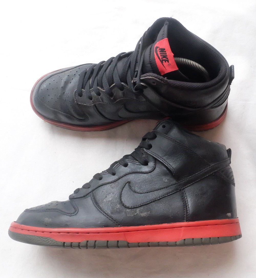Nike Nike Dunk High - Black/Black/Hot Red Size US 8.5 / EU 41-42 - 3 Thumbnail