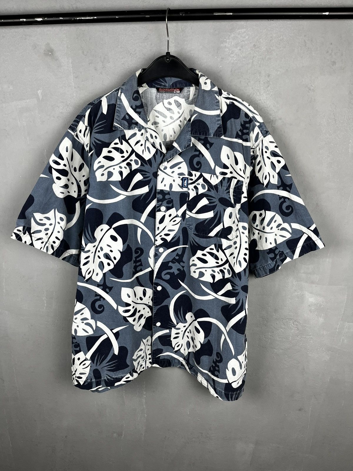 Quiksilver × Vintage Vintage 90s QuikSilver Boarding Co. Hawaiian Flowers Shirt Size US L / EU 52-54 / 3 - 9 Thumbnail