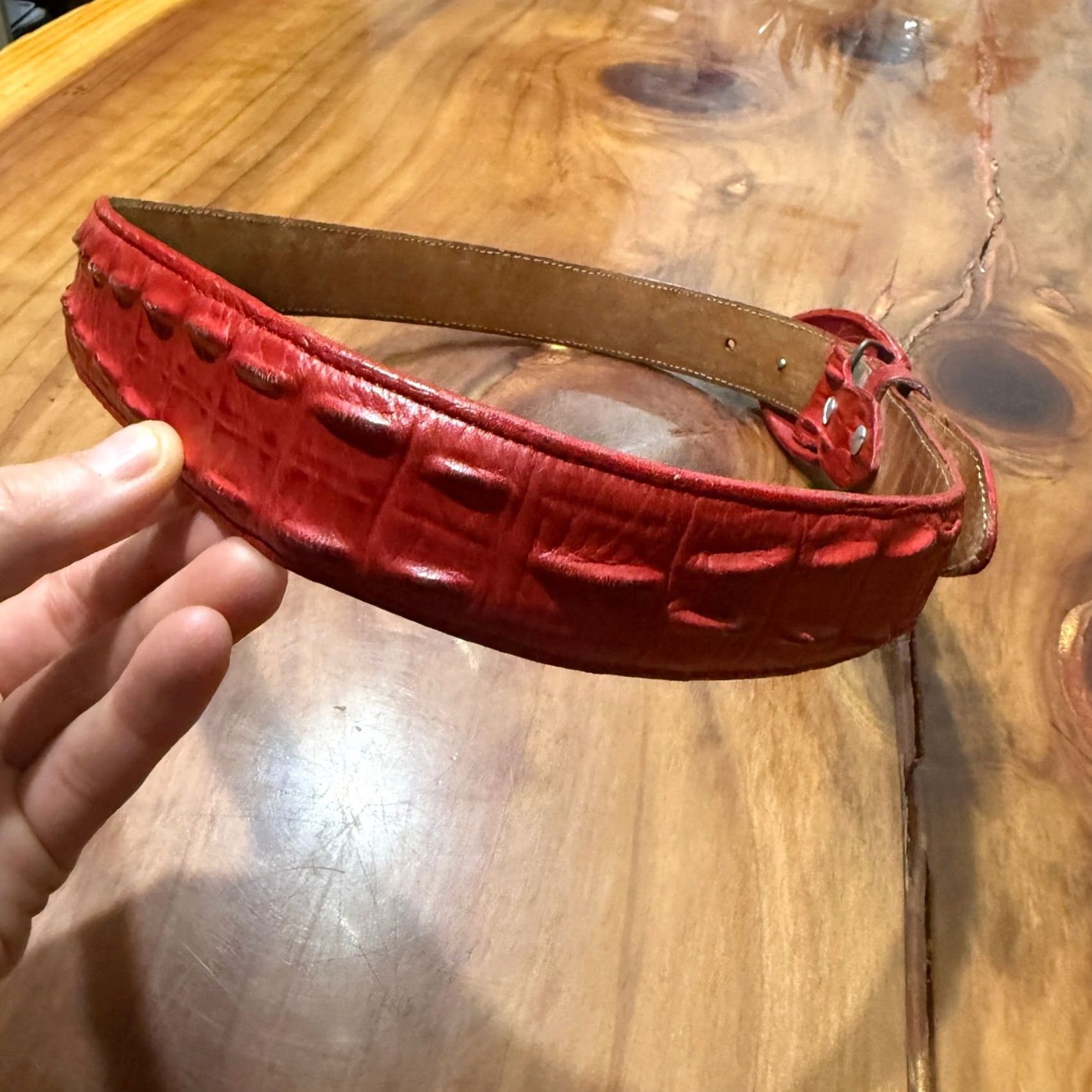 Vintage VINTAGE JJ30 Belt Women's 36 Red Real Leather Crocodile Western Buckle Mexican Womens Size ONE SIZE - 4 Thumbnail