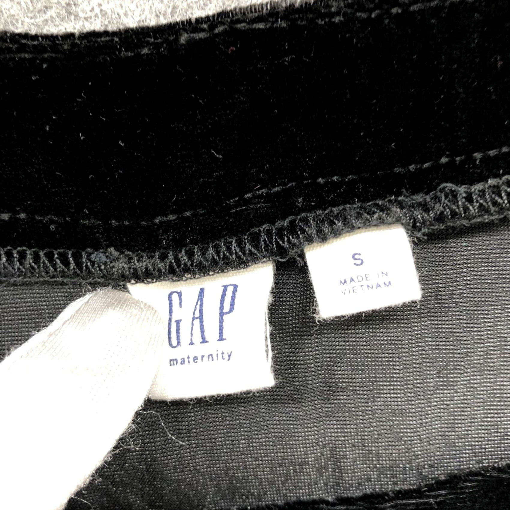 Gap VINTAGE Gap Maternity Velvet Ruffle Top Womens S Black Short Sleeve Tee Crewneck Size S / US 4 / IT 40 - 6 Thumbnail