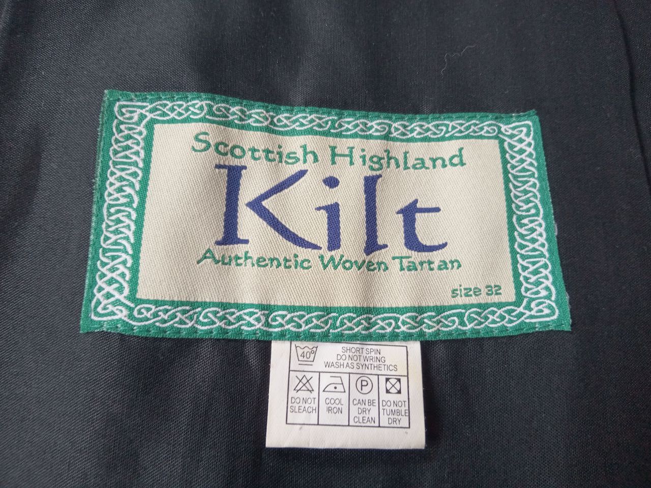 Designer Scottish Highland Kilt Unisex (Waist 39 cm) Size US 32 / EU 48 - 2 Thumbnail