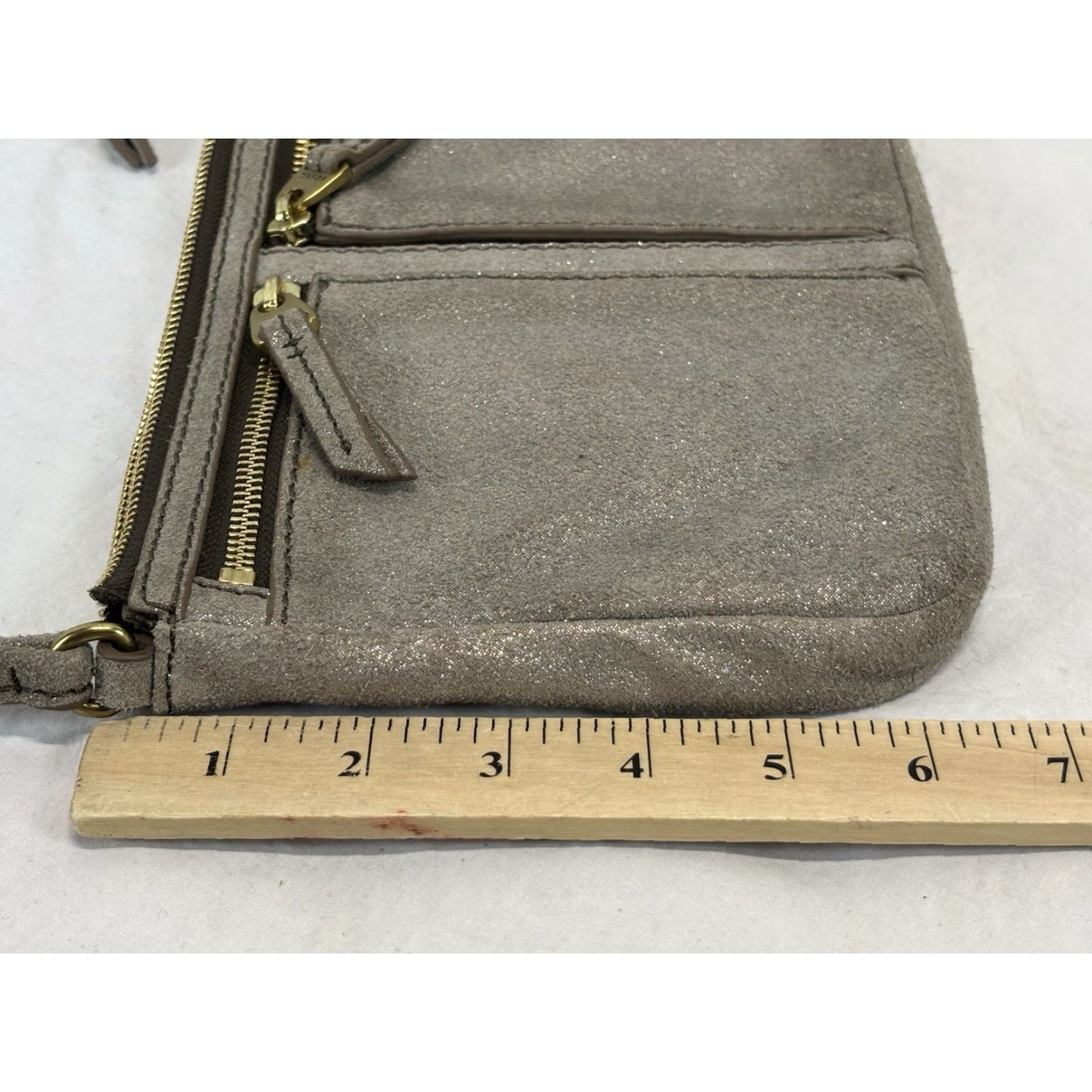 Fossil Fossil Erin Metallic Leather Small Crossbody Purse Bag Built In Card Holder Women Crossbody 21in Strap Silver Metalics/Brass Accents Size ONE SIZE - 7 Thumbnail
