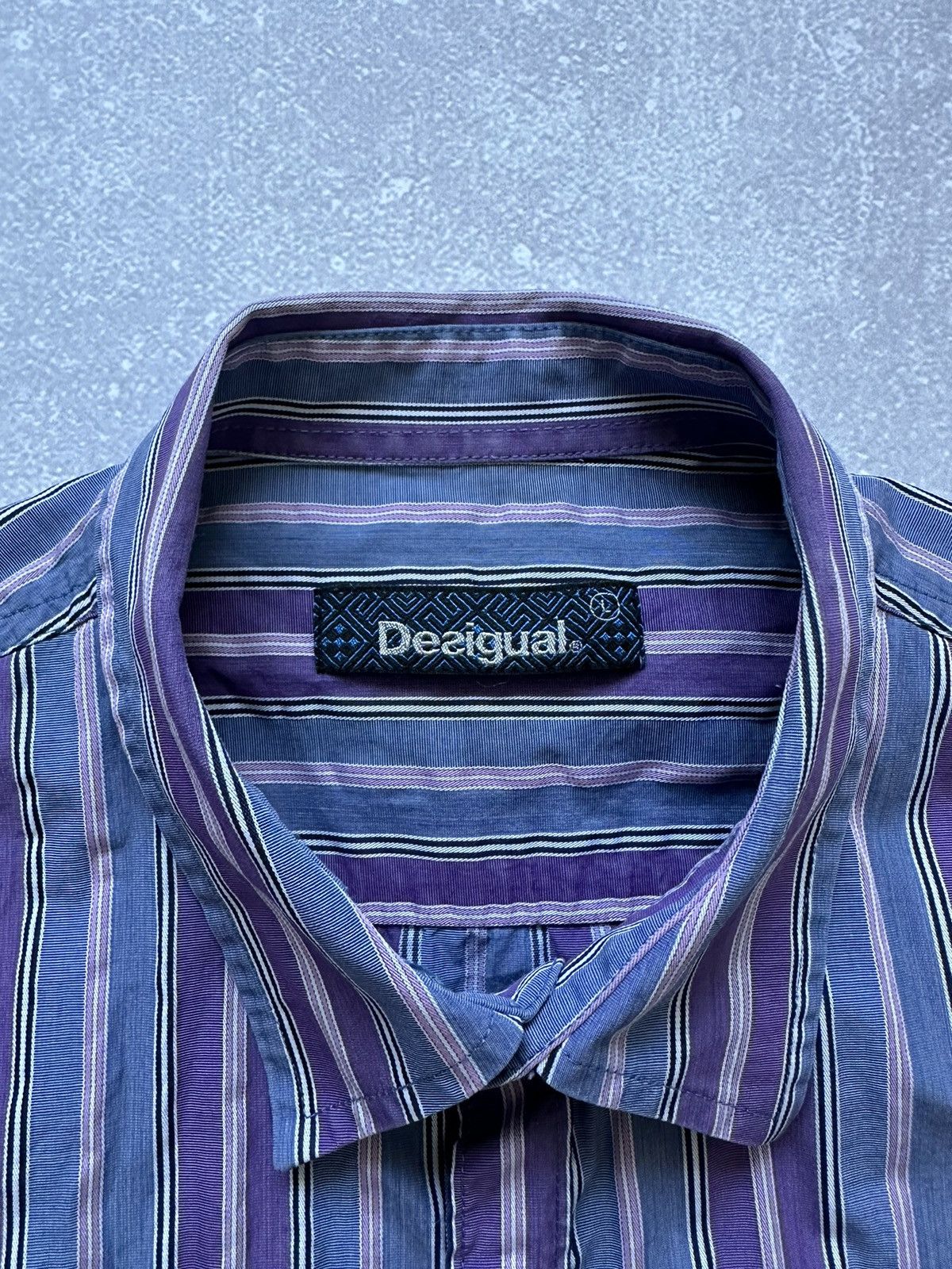 Desigual Desigual art designer crazy shirt size L Size US L / EU 52-54 / 3 - 4 Thumbnail