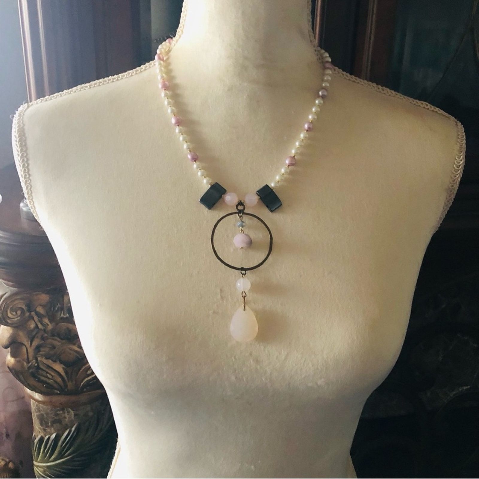 Handmade Handcrafted repurpose lilac freshwater Pearl necklace Size ONE SIZE - 5 Thumbnail