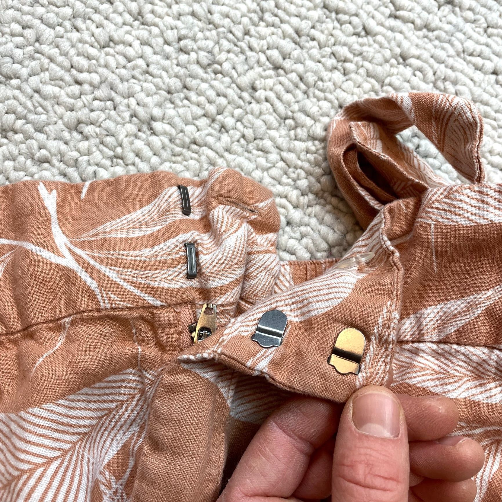 Vintage TAHARI Short Womens Small Orange Linen Palm Print High Waist Belt Tropical Size 28" / US 6 / IT 42 - 2 Thumbnail