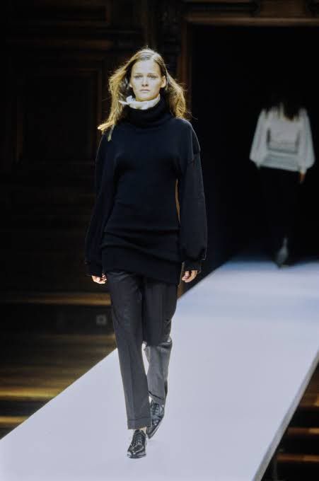 Yohji Yamamoto Yohji Yamamoto 1998 A/W Bishop Sleeves Black Sweater. Size ONE SIZE - 25 Thumbnail