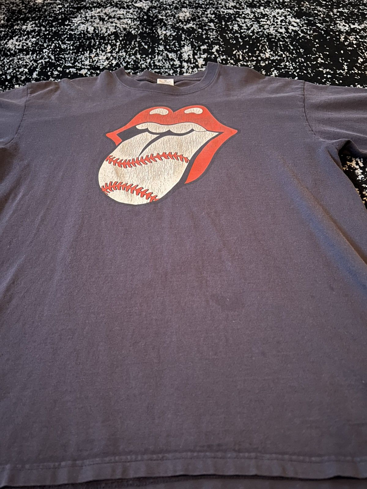 Vintage RARE Vintage Rolling Stones x Boston Red Rocks tee Size US L / EU 52-54 / 3 - 3 Thumbnail