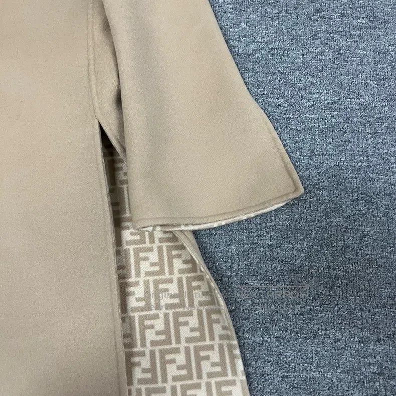 Fendi Fendi Lined Printed Wool Coat Size XS / US 0-2 / IT 36-38 - 3 Thumbnail