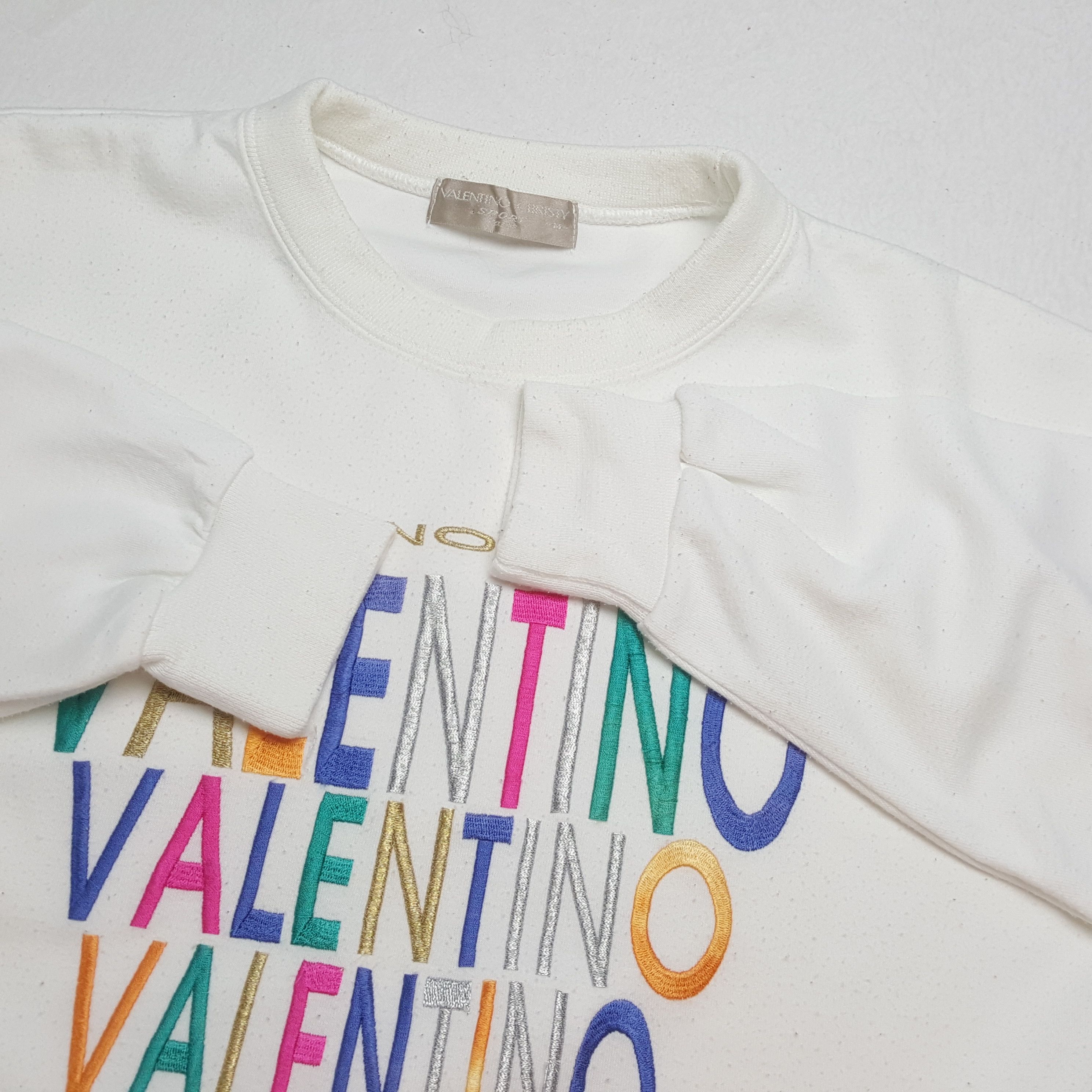 Valentino × Vintage Vintage VALENTINO CHRISTY Italian Fashion Brand Sweatshirst Size US M / EU 48-50 / 2 - 8 Thumbnail