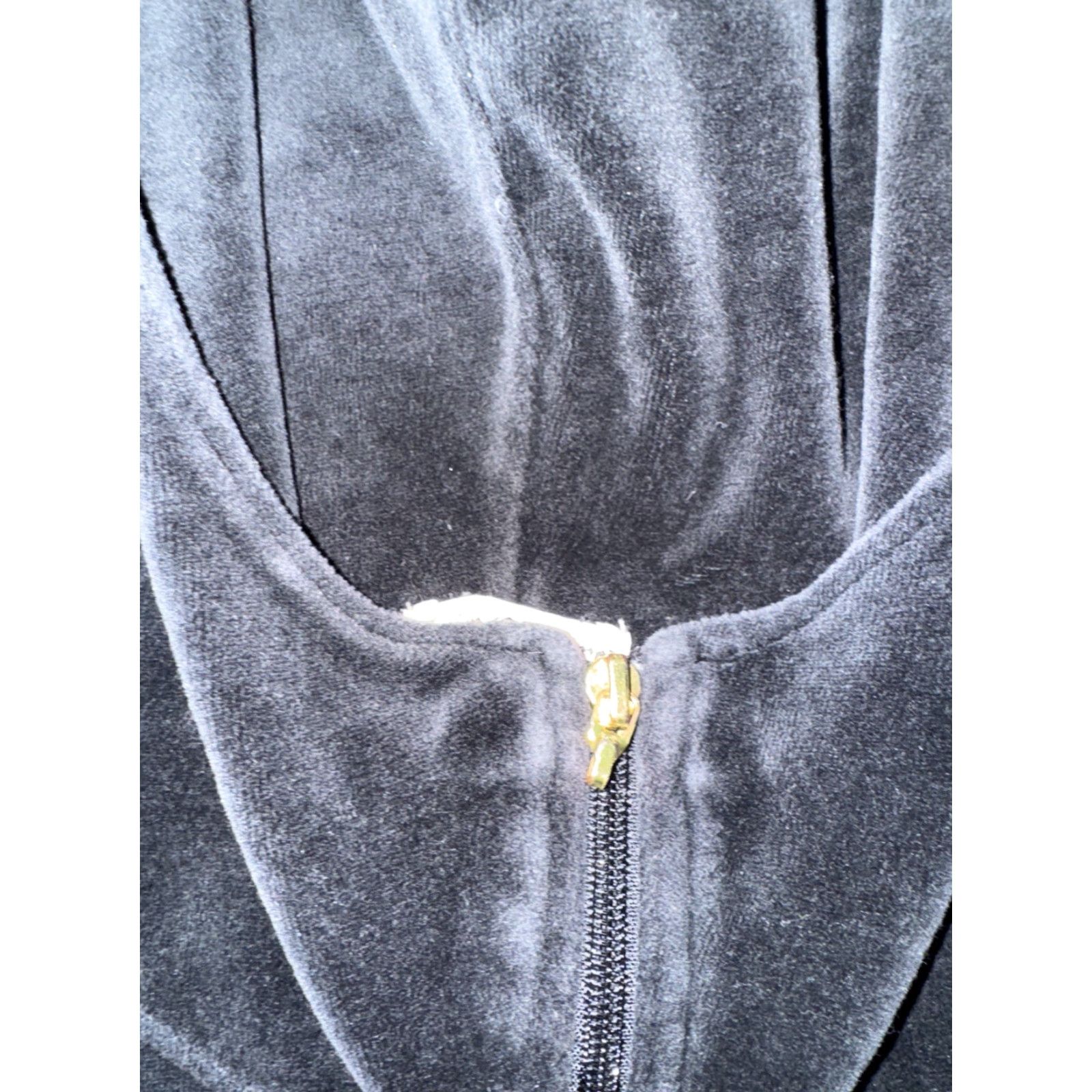 Juicy Couture VINTAGE Juicy Couture Velour Hoodie Black Women’s Large Full Zip Pockets Hooded Y2K USA Grunge 21x22 Mens? Girls? Not applicable. Size L / US 10 / IT 46 - 2 Thumbnail