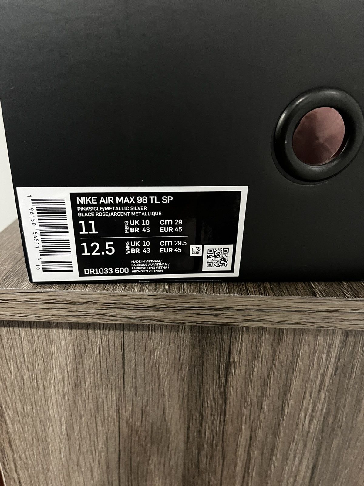 Nike × Supreme Nike Supreme Airmax 98 Size US 11 / EU 44 - 10 Thumbnail