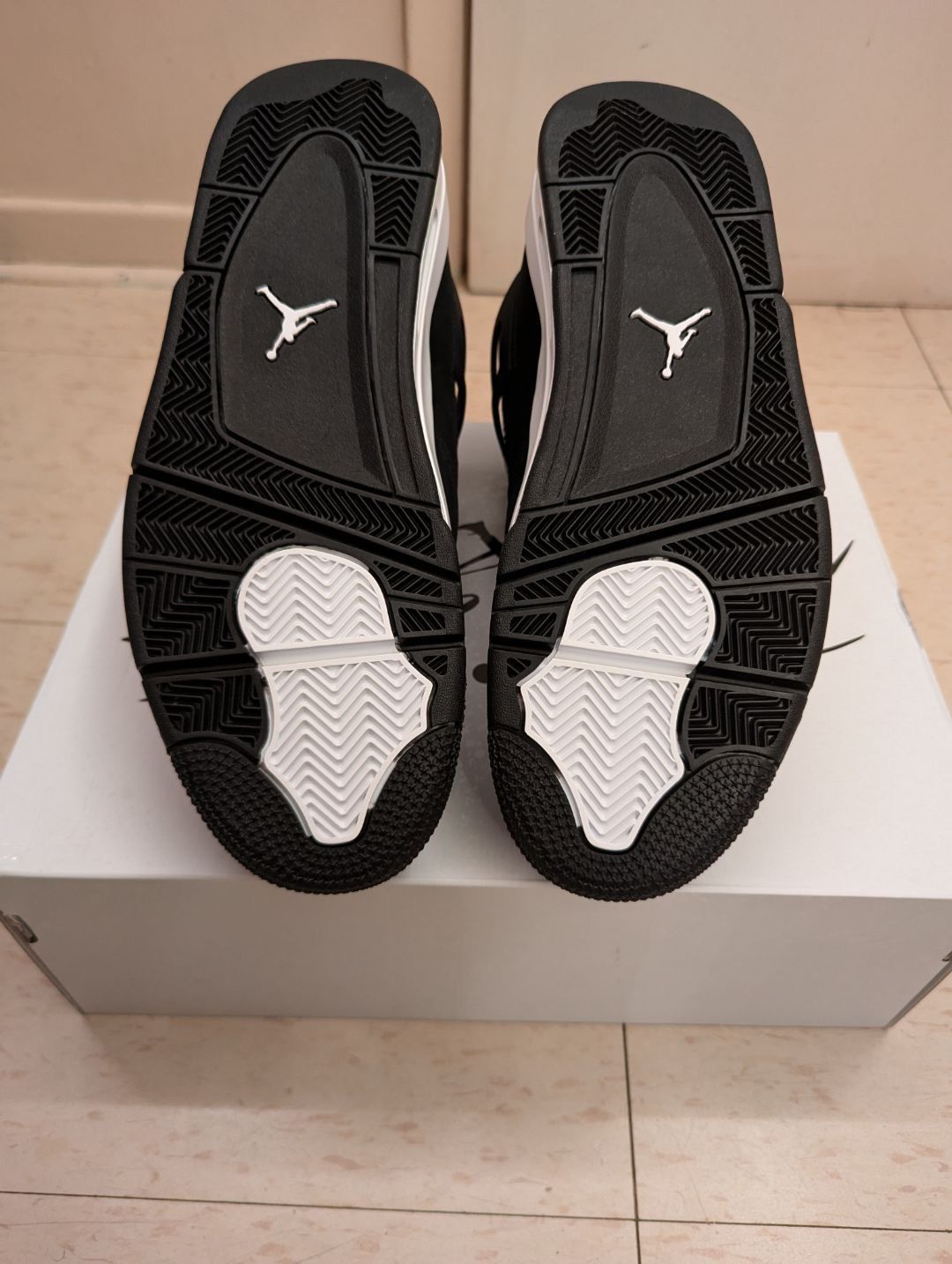 Jordan Brand Jordan 4s White Thunder Size US 12 / EU 45 - 3 Thumbnail