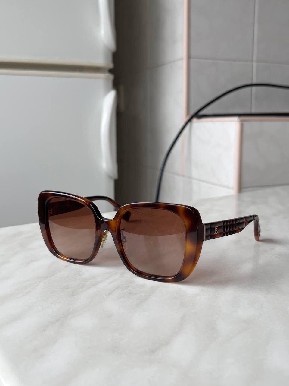 Burberry × Vintage Vintage Burberry '00s Sunglasses Eyewear Y2K Brown B 4371-F Size ONE SIZE - 12 Thumbnail