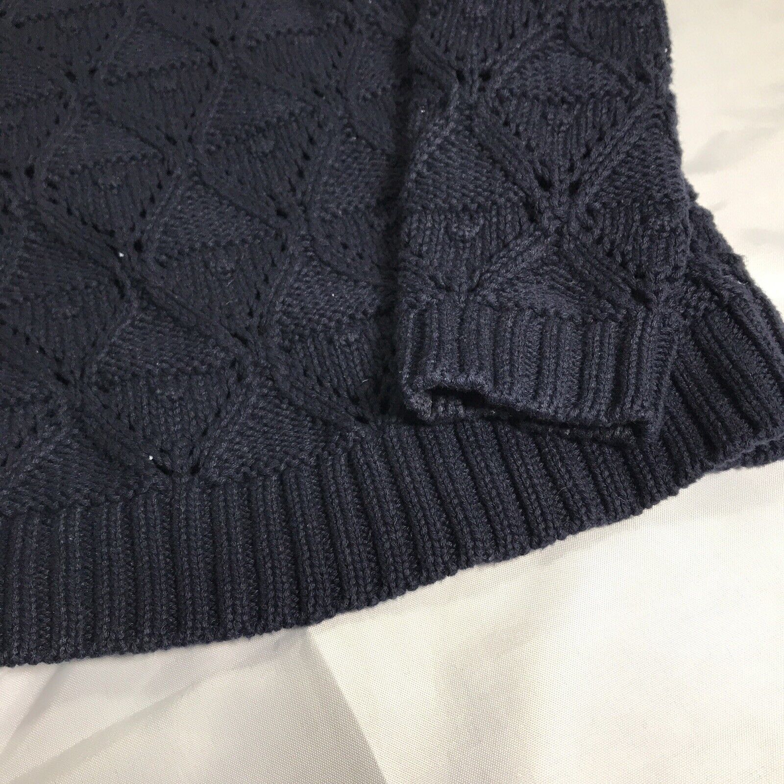 Tommy Hilfiger Tommy Hilfiger Chunky Cable Knit Peek Sweater Size Medium Pu Size M / US 6-8 / IT 42-44 - 7 Thumbnail
