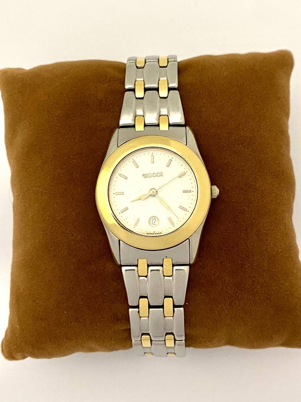 Gucci Gucci GG Logo Gold 18K Quartz Swiss 536 M Mens Wrist Watch Size ONE SIZE - 4 Thumbnail