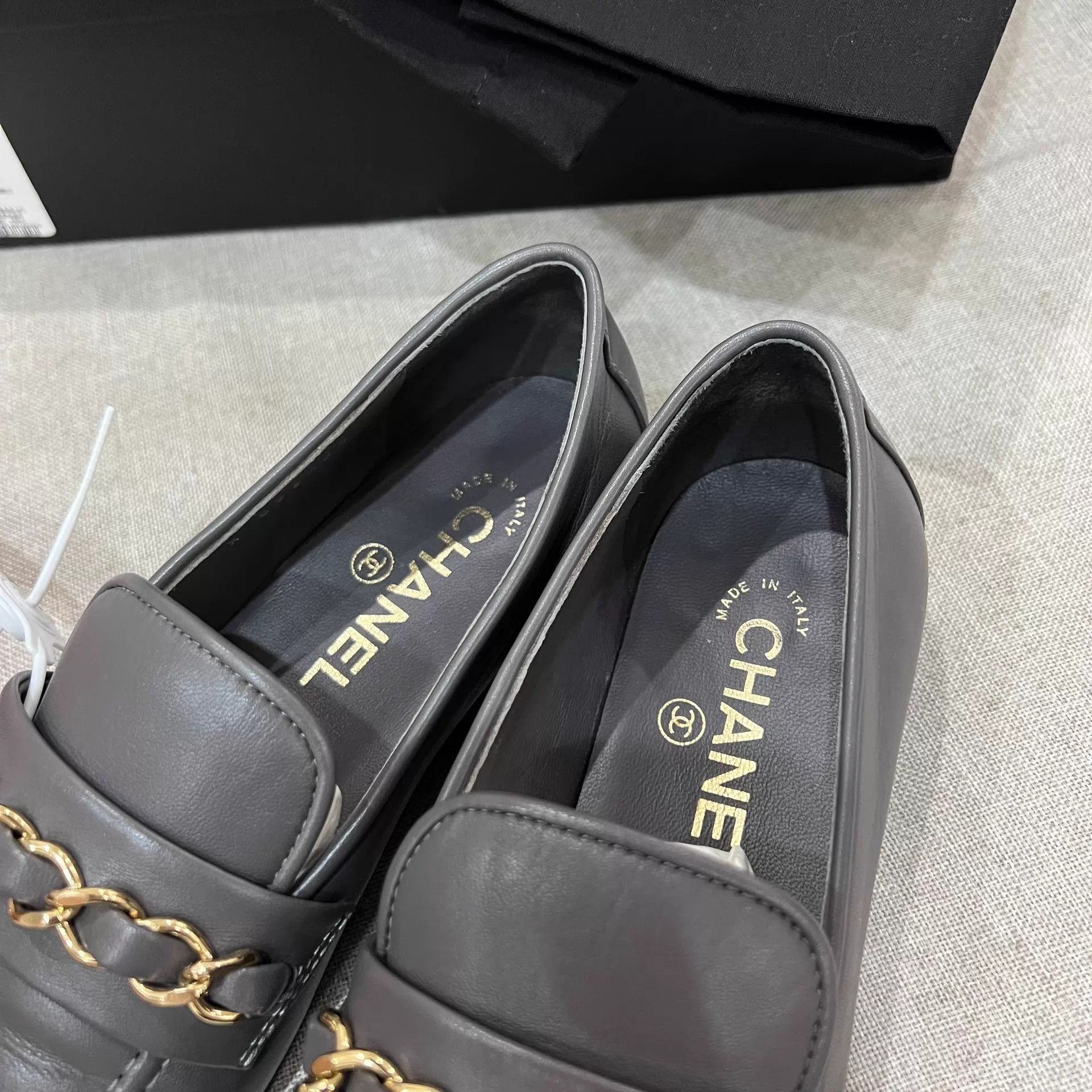 Chanel Chanel Chain CC Loafer 36 98 New Size US 5.5 / IT 35.5 - 4 Thumbnail