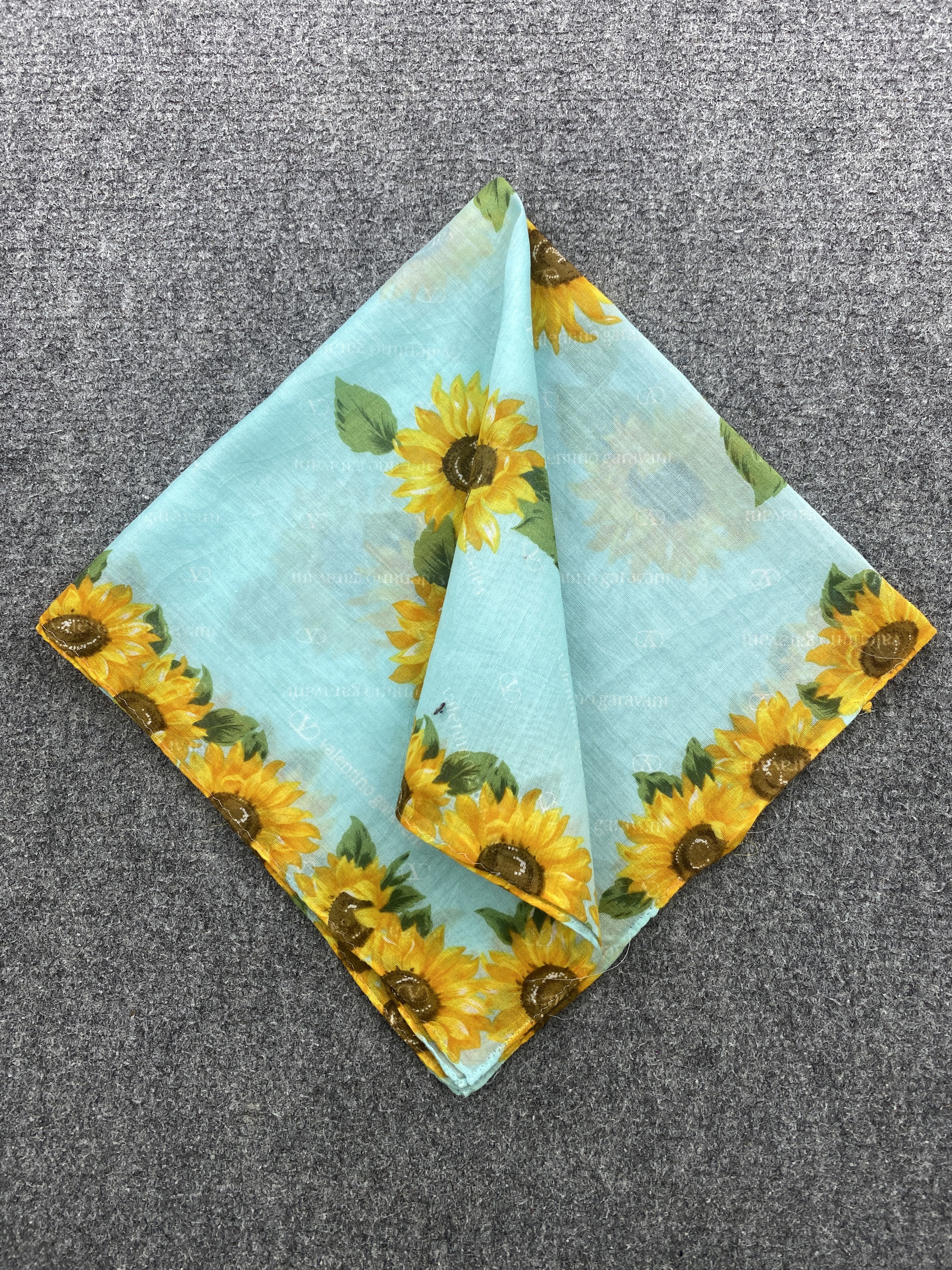Valentino Valentino Garavani Handkerchief Neckerchief HKC0758 Size ONE SIZE - 3 Thumbnail