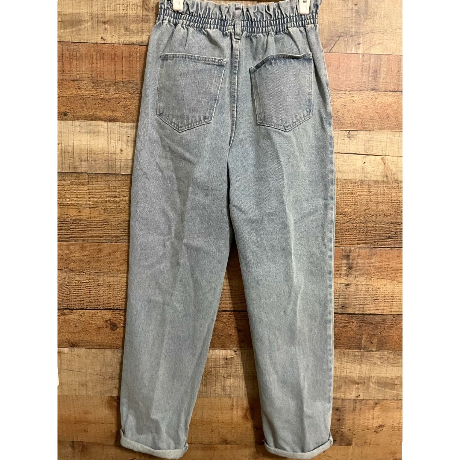Forever 21 **Light Wash High Waist Forever 21 Denim Skinny Women's Size 27** User: Light Wash High Waist Forever 21 Denim Skinny Women's Size 27 Size 27" / US 4 / IT 40 - 3 Thumbnail