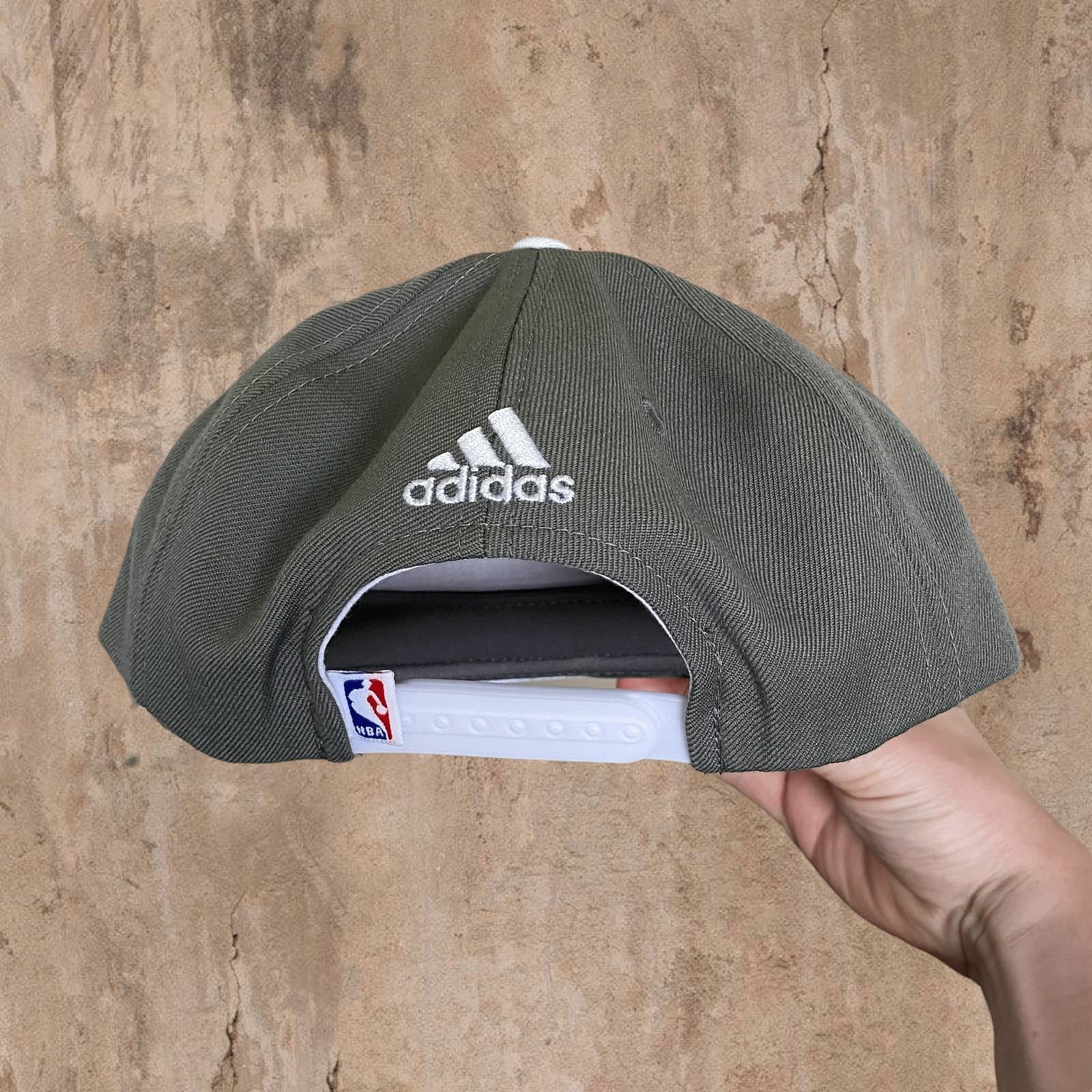 Adidas Vintage Y2K 2016 Adidas NBA Finals Hat OSFA Grey Lebron Size ONE SIZE - 5 Thumbnail