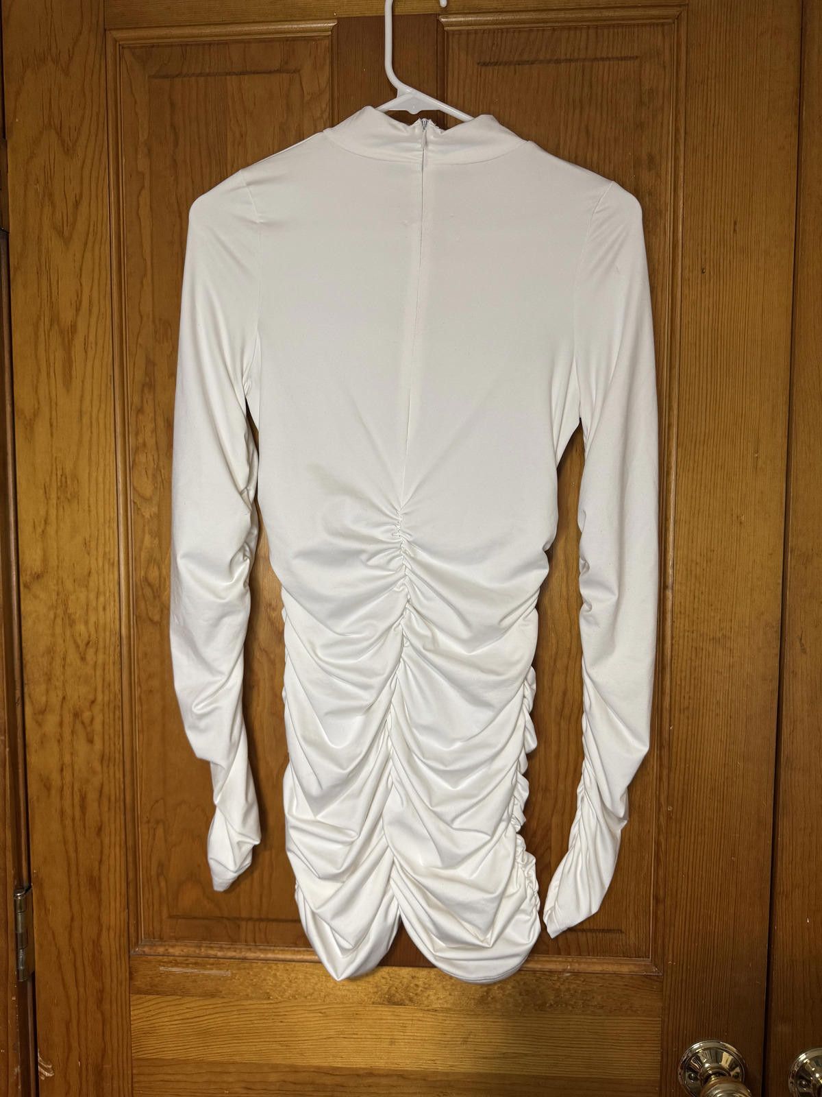 Unknown London White Ruched Long Sleeve Bodycon Dress Size ONE SIZE - 2 Thumbnail