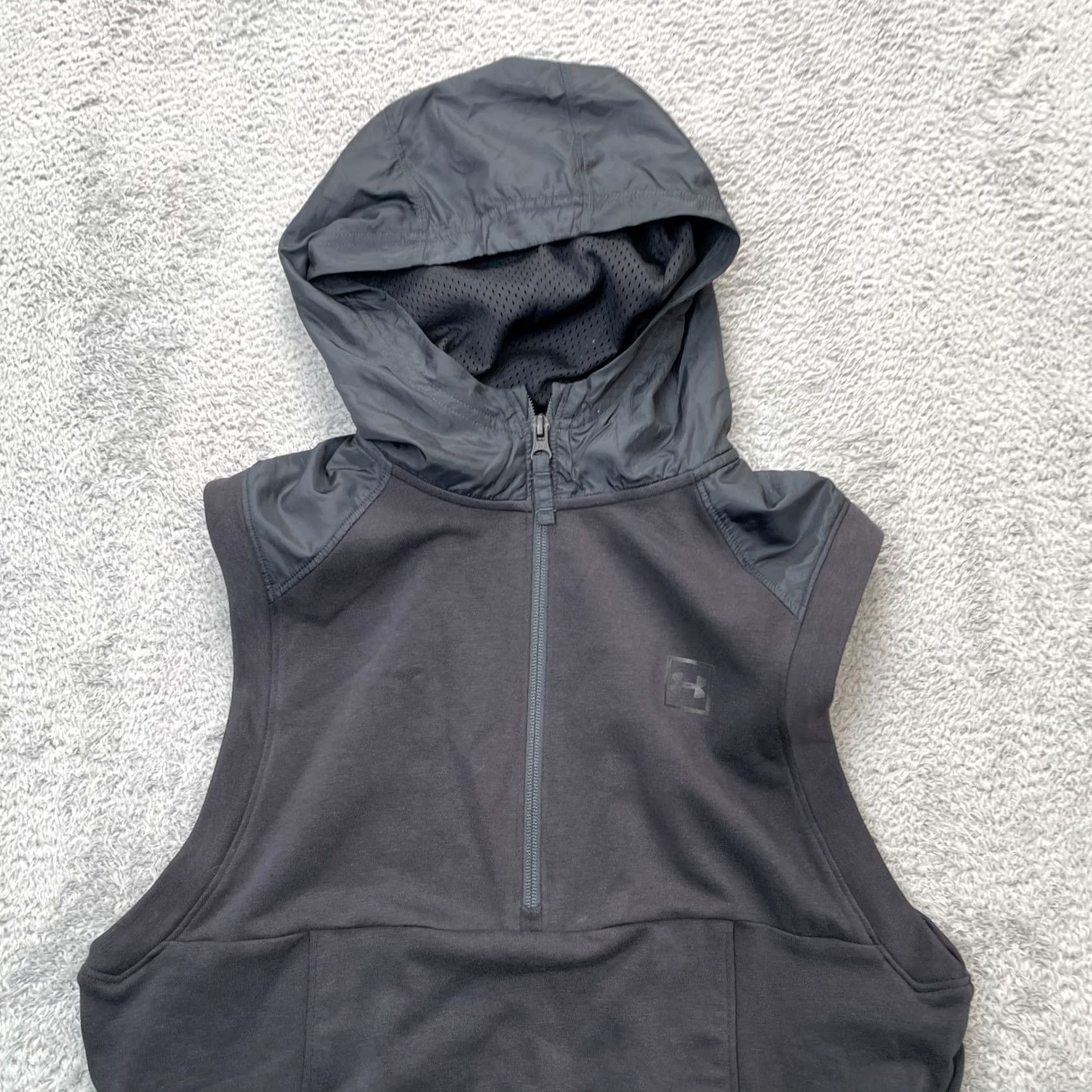 Under Armour Under Armour Vest Mens Small Gray Microthread Terry Cotton Stretch Hood Half Zip Size US S / EU 44-46 / 1 - 6 Thumbnail