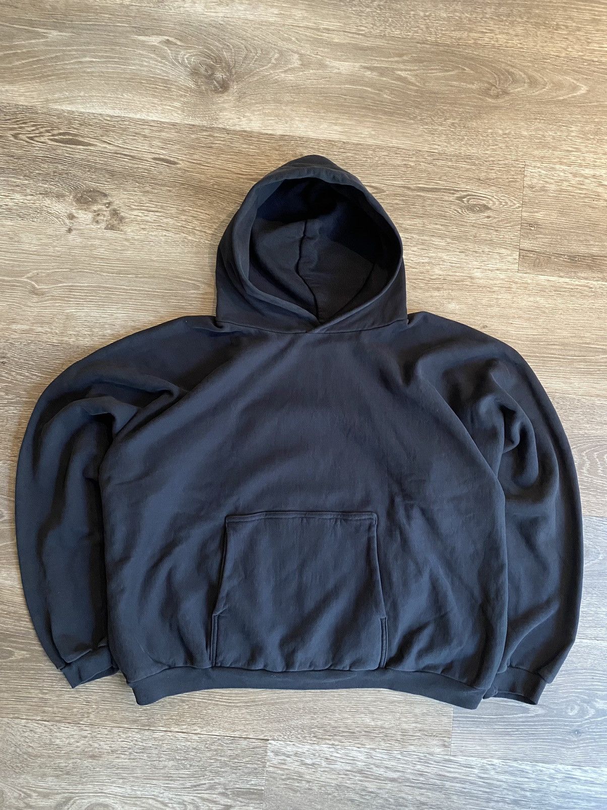 超安い品質 Yeezy Grailed | Hoodie Sample トップス