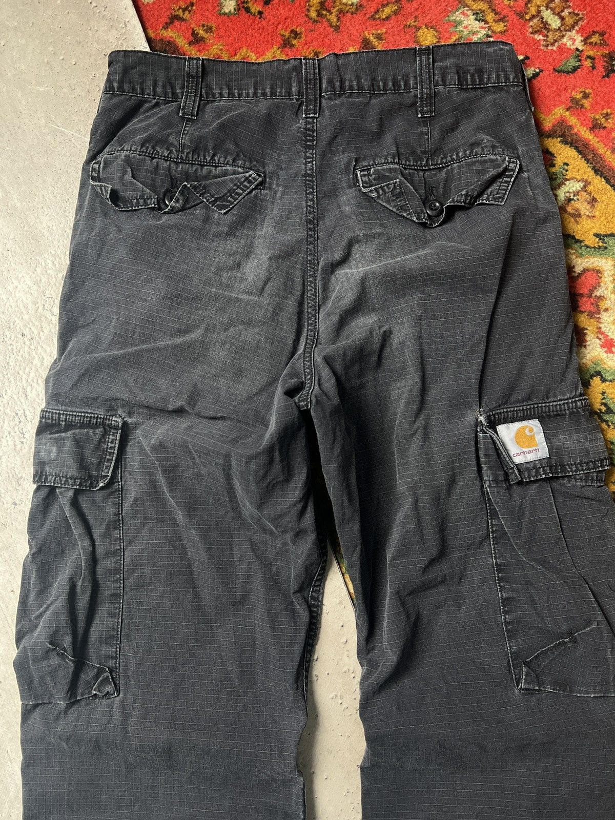 Carhartt Carhartt washed cargo pants baggy fit streetwear style Size US 31 - 10 Thumbnail