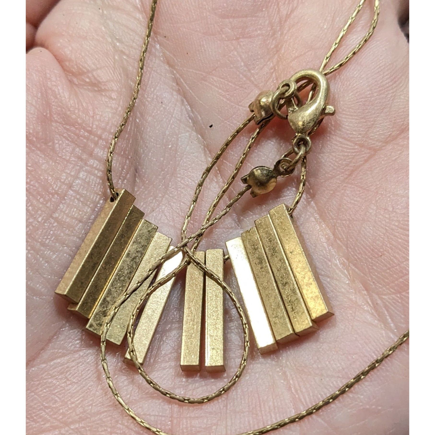 Other Modern Elegant Key Fringe Gold Tone Necklace Size ONE SIZE - 5 Thumbnail