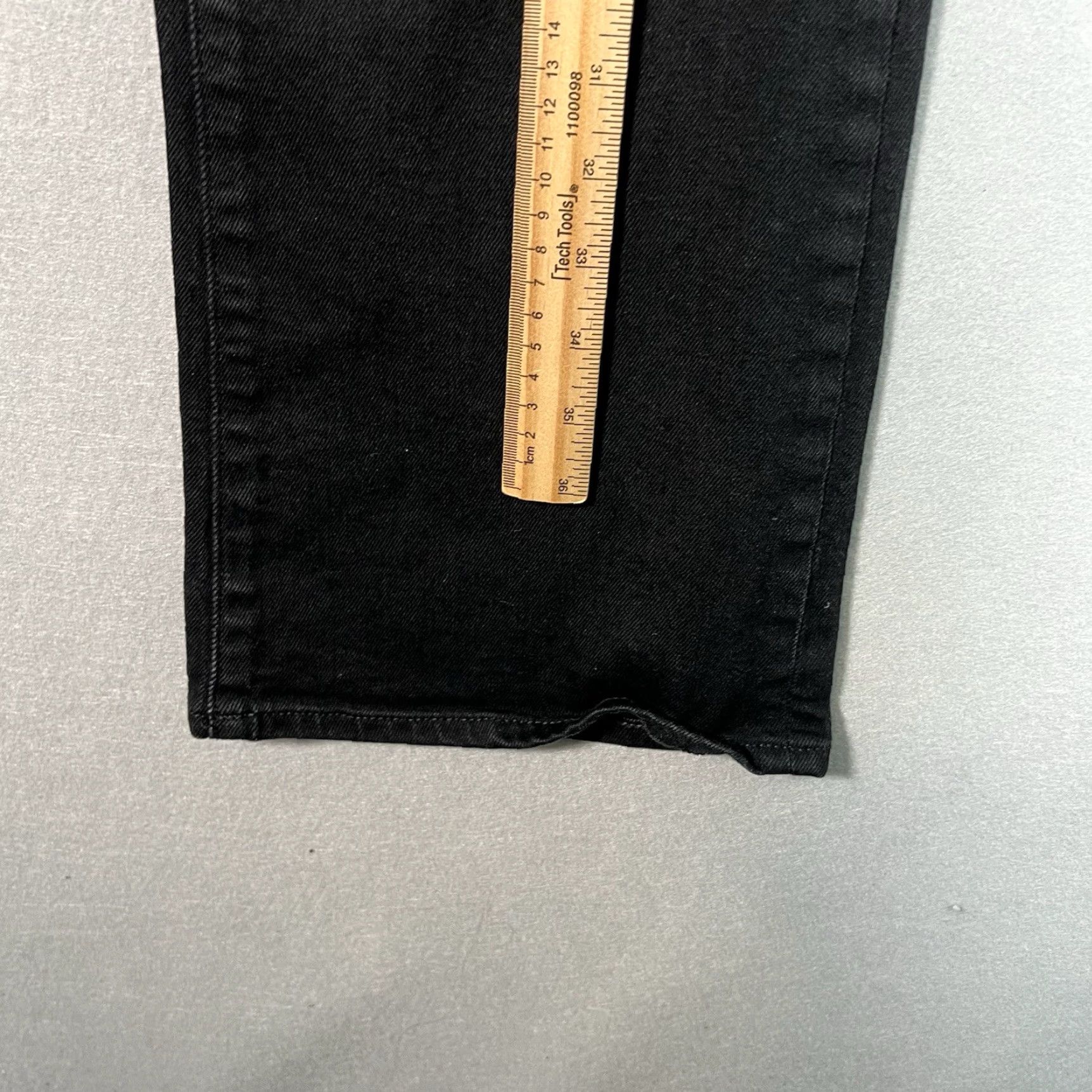 Uniqlo VINTAGE Uniqlo Women's Boots Cut Jeans 28 Black Denim Cotton Blend 90s Retro Size 28" / US 6 / IT 42 - 4 Thumbnail