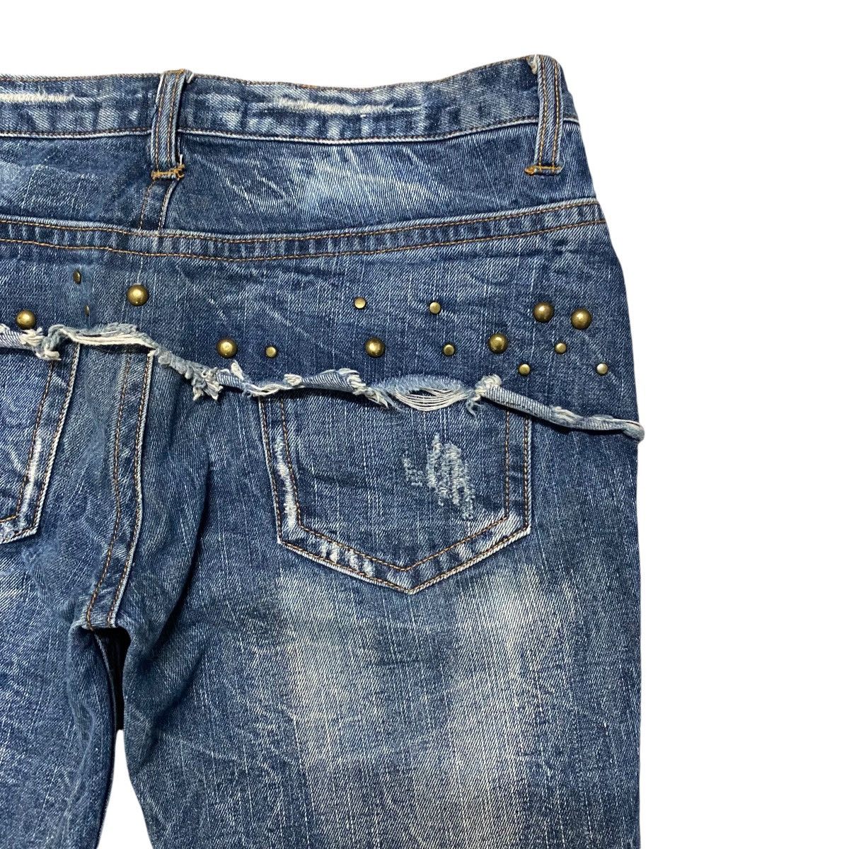 LOWBOX LOWBOX Denim Low Rise Flare Jeans Studded Size US 31 - 13 Thumbnail