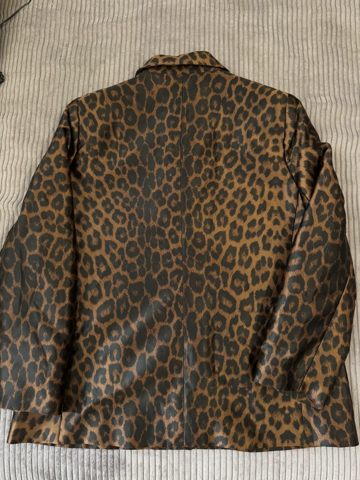 Yves Saint Laurent Vintage Yves Saint Laurent Variation Leopard Skin Jacket Size XL / US 12-14 / IT 48-50 - 2 Thumbnail