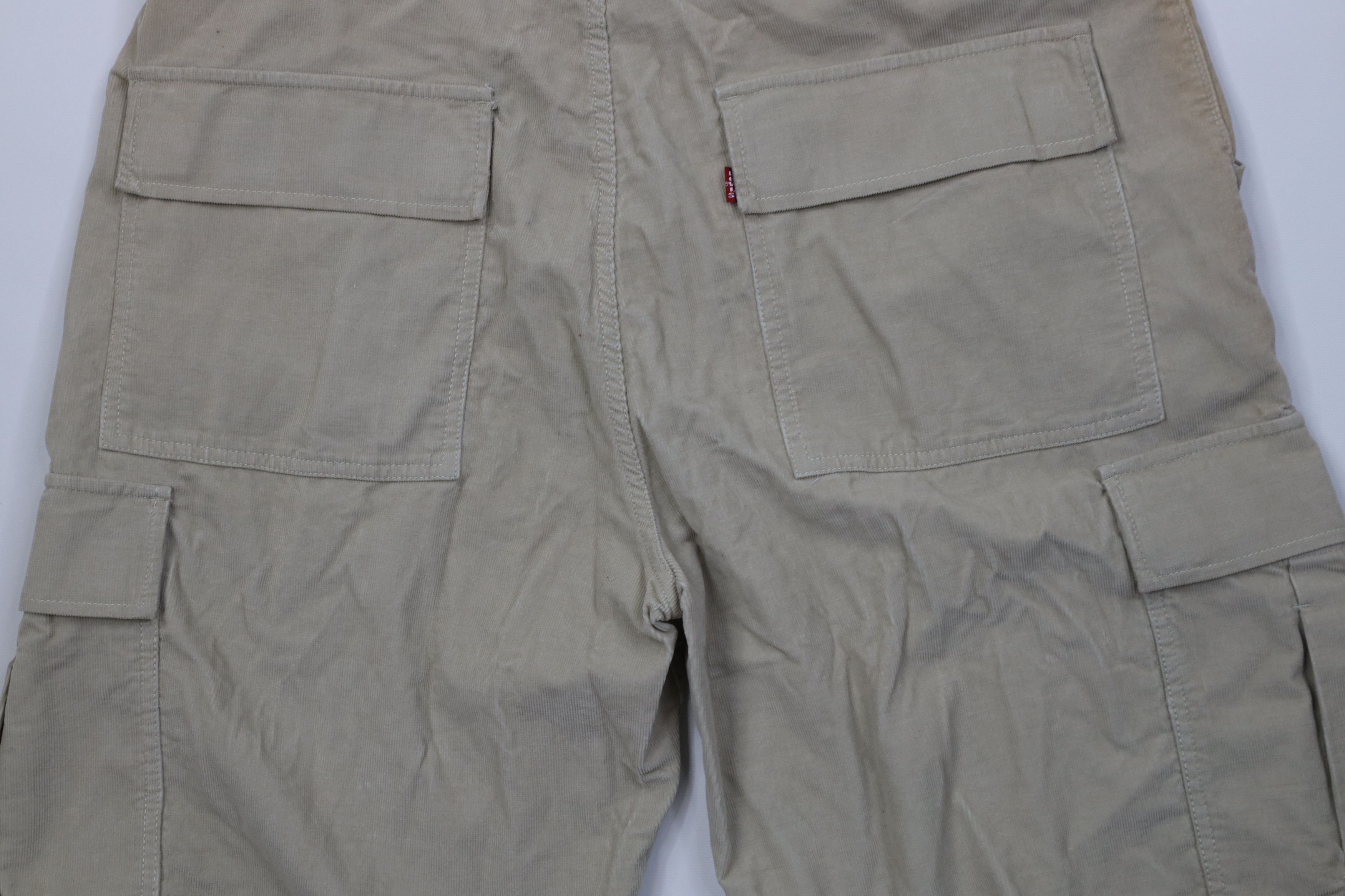 Levi's Deadstock Vintage Y2K Levis Baggy Fit Corduroy Cargo Shorts Size US 40 / EU 56 - 14 Thumbnail
