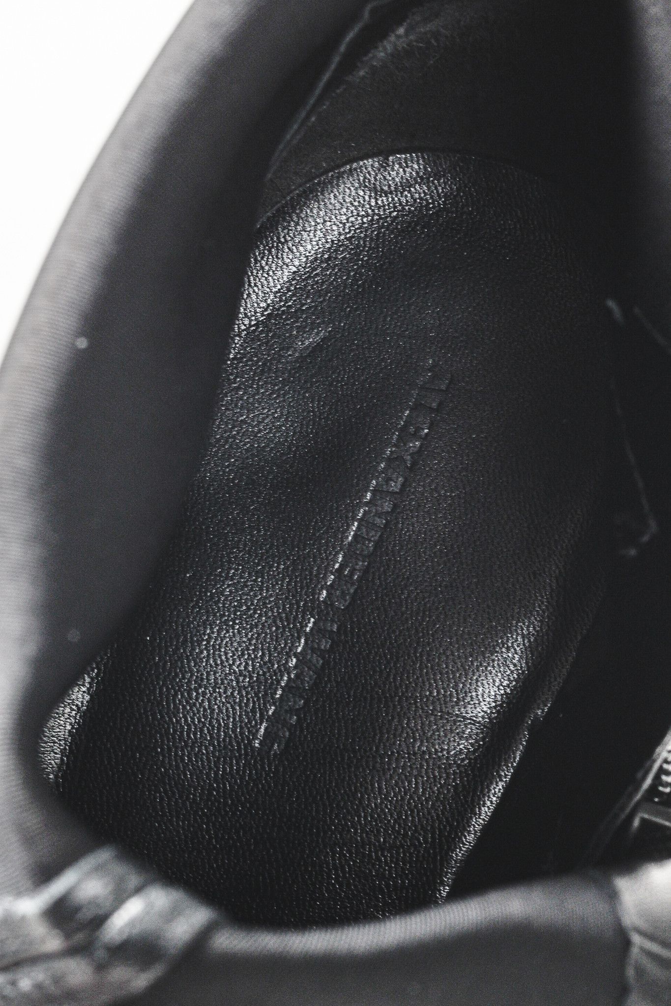 Alexander Wang Alexander Wang Hailey Black Stretch Nappa Halo Boots Size US 9.5 / IT 39.5 - 11 Thumbnail