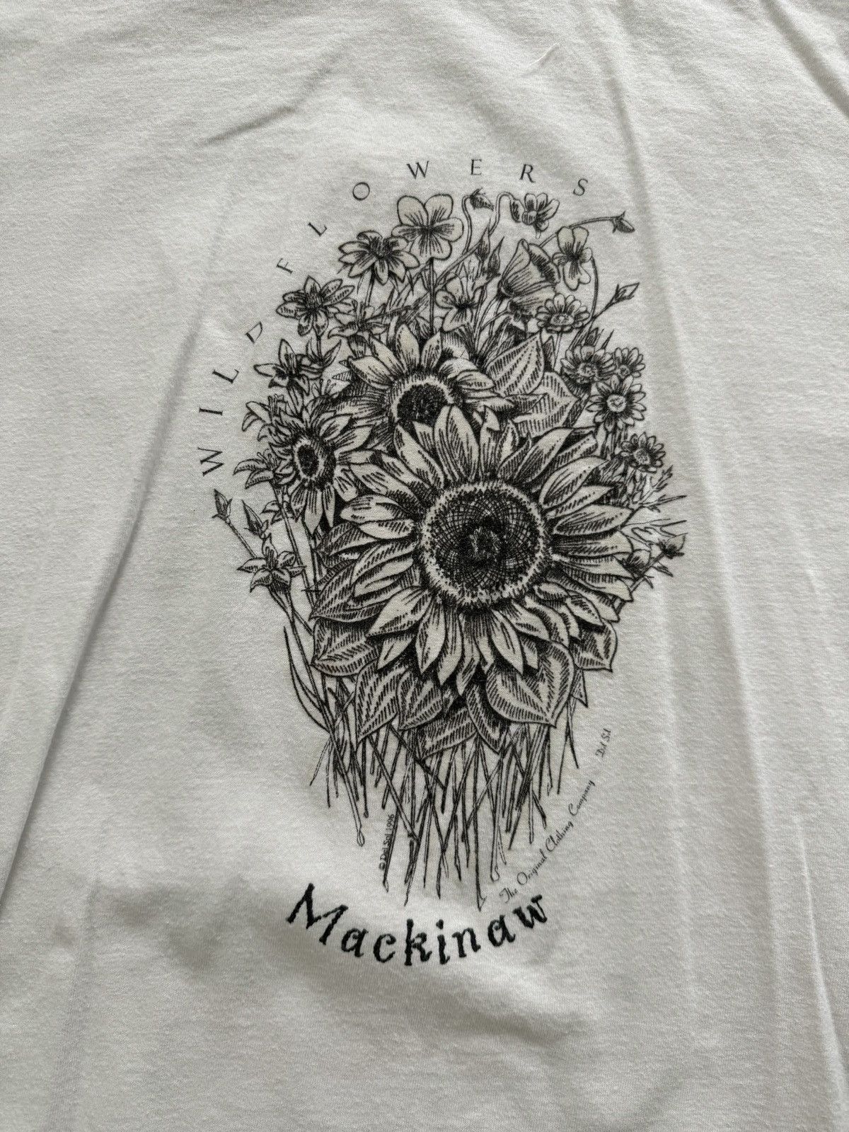 Other Vintage Wildflowers Mackinaw Michigan floral travel shirt Size XL / US 12-14 / IT 48-50 - 2 Thumbnail