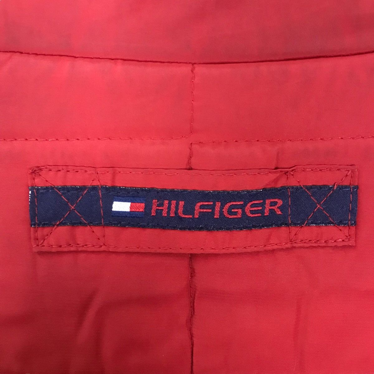 Tommy Hilfiger Vintage Tommy Hilfiger Reversible Puffer Down Jacket Size US M / EU 48-50 / 2 - 8 Thumbnail
