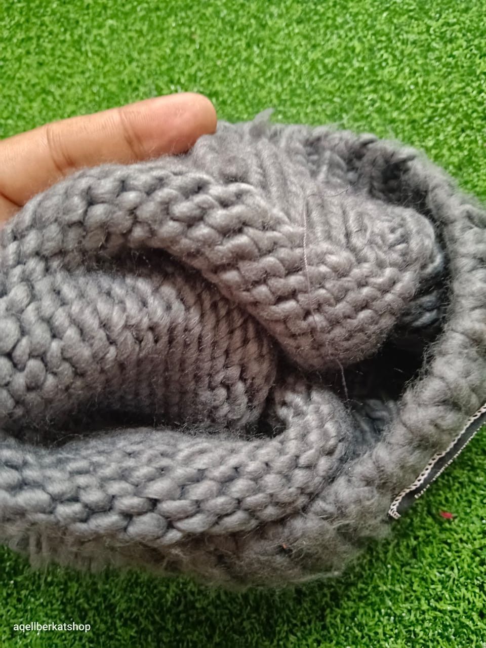 Japanese Brand MAISON GILFY Snowcap Beanie Size ONE SIZE - 5 Thumbnail