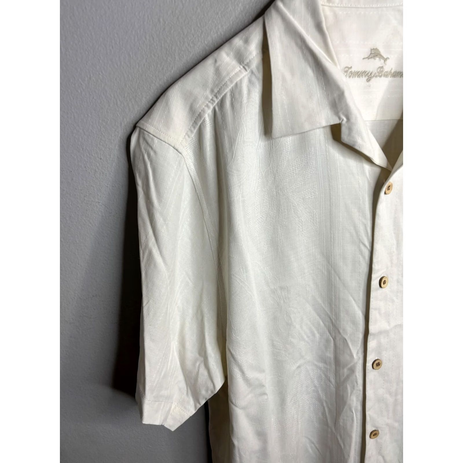 Tommy Bahama VINTAGE Tommy Bahama Shirt Mens Extra Large Silk Camp Button Up Short Sleeve Casual Size US L / EU 52-54 / 3 - 2 Thumbnail