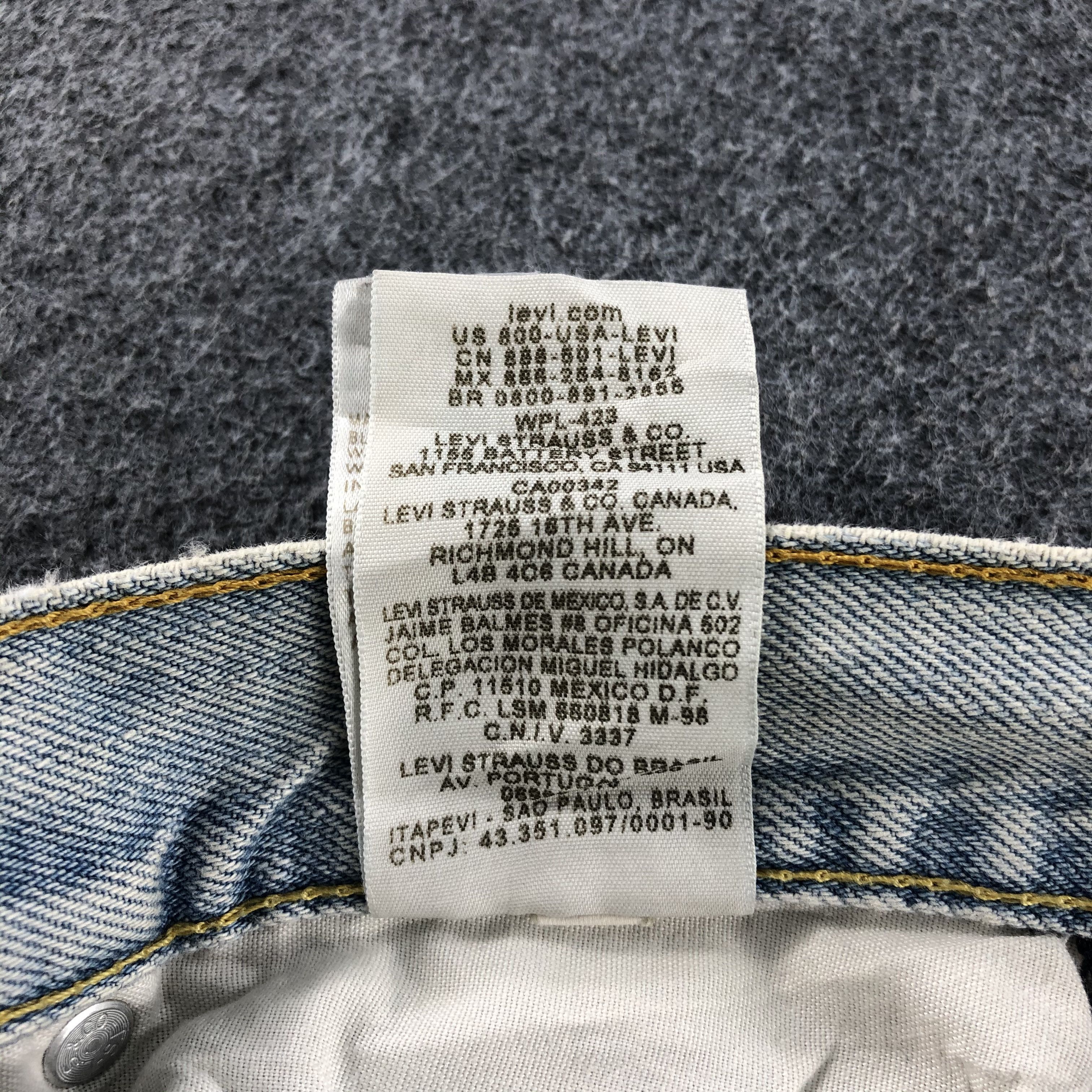 Levi's Vintage Light Wash Levis 560 Jeans- J1370 Size US 30 / EU 46 - 12 Thumbnail